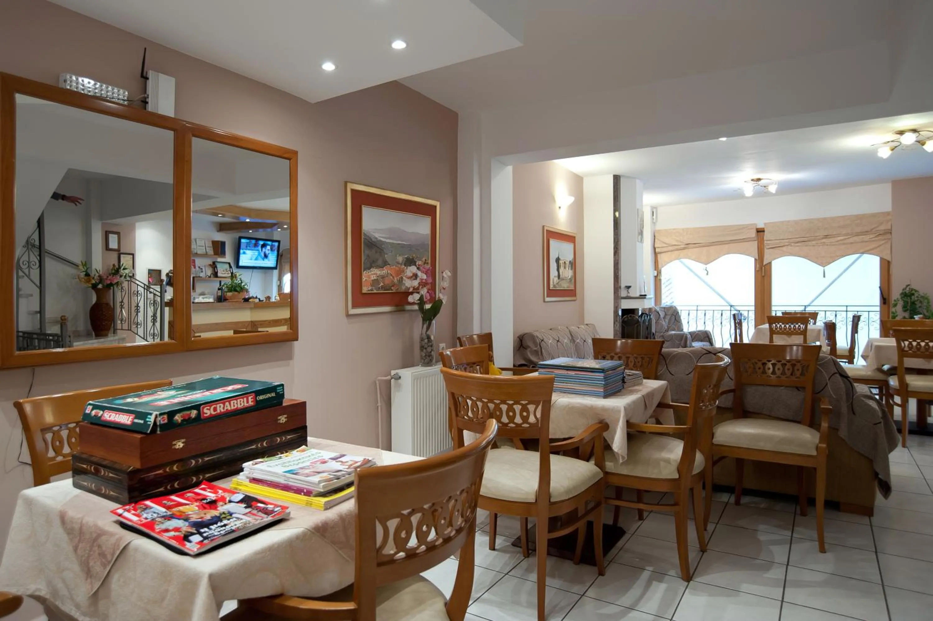 Lobby or reception in Pitho