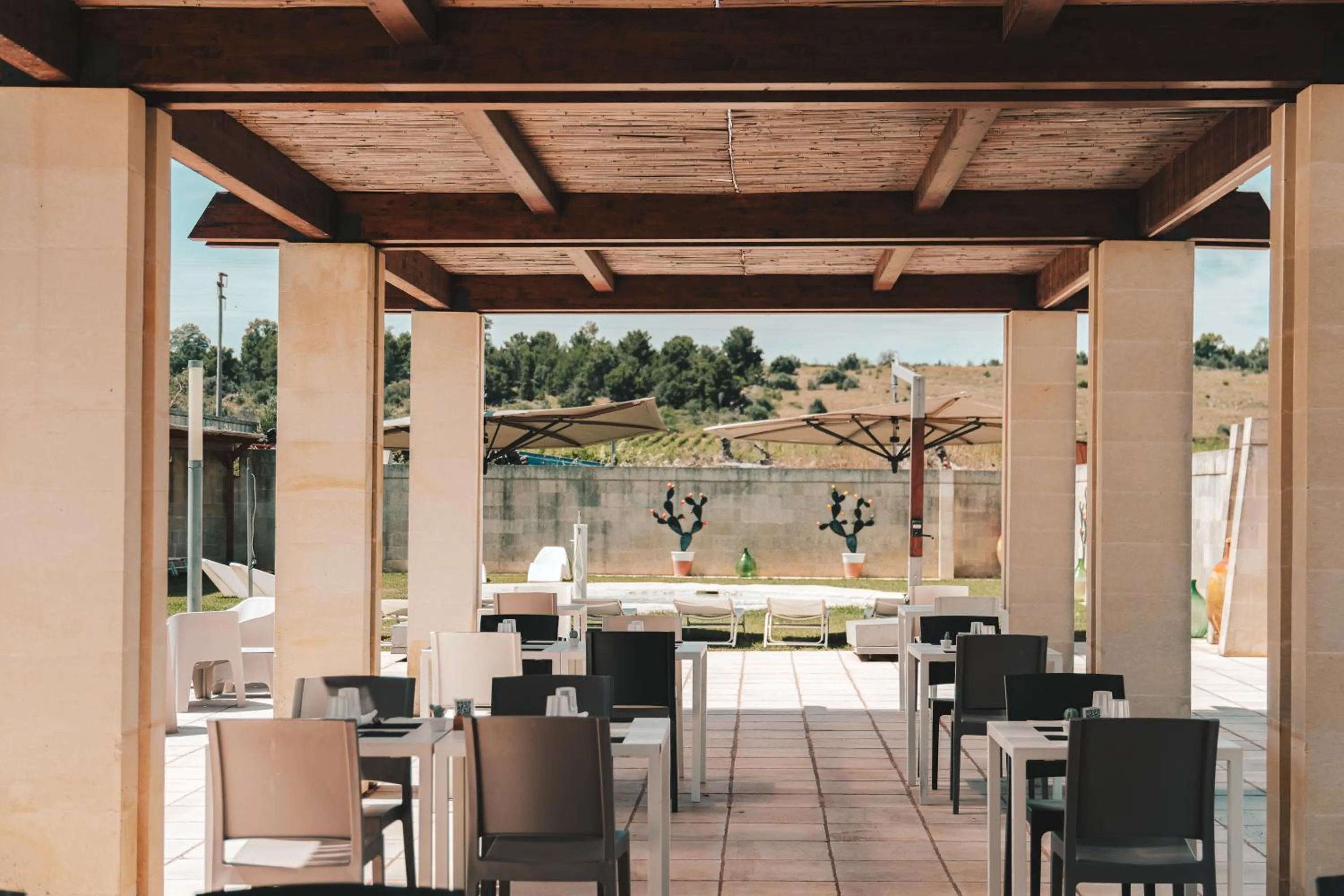 Restaurant/places to eat in Masseria Stali, The Originals Relais