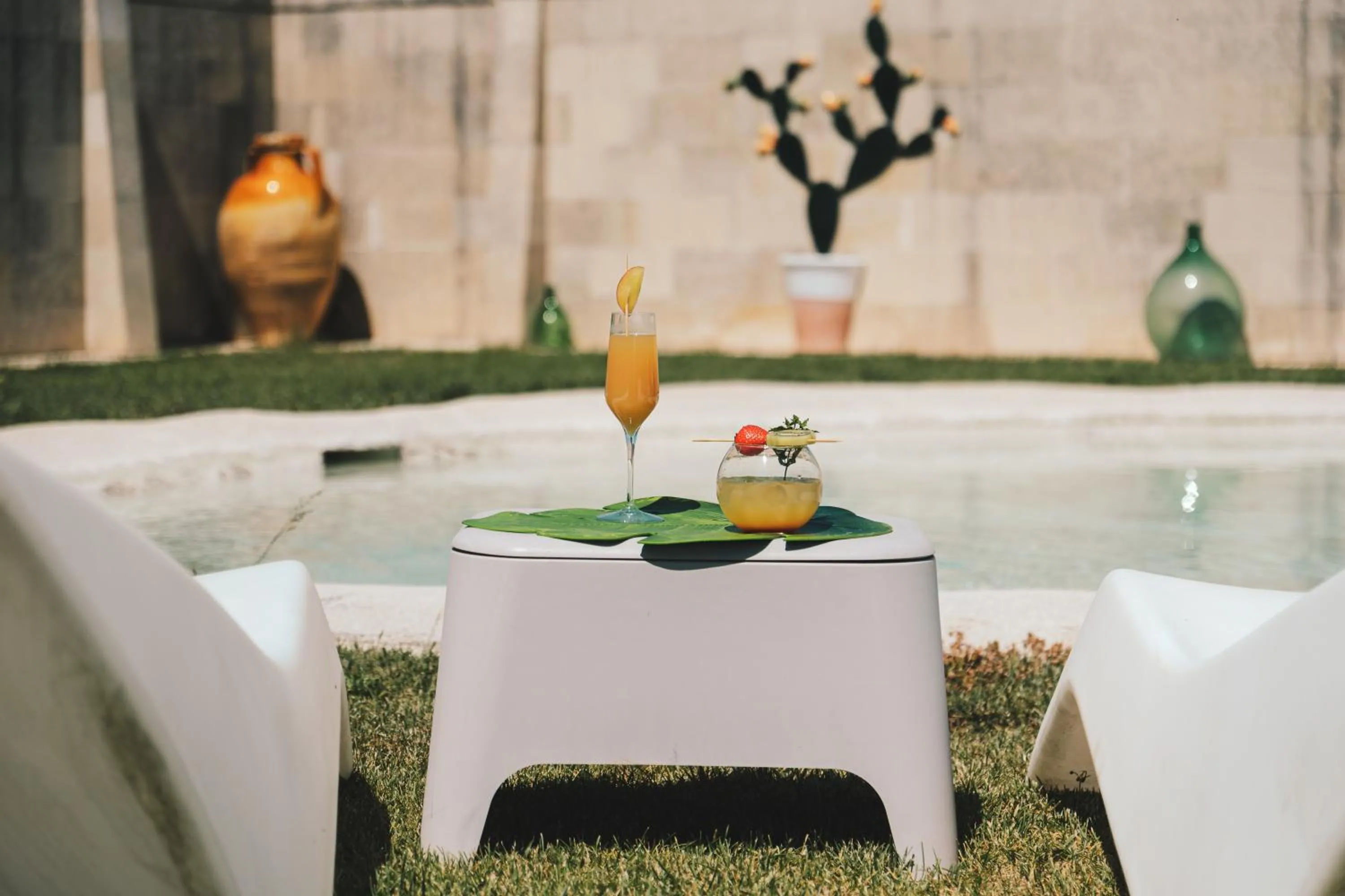 Swimming pool in Masseria Stali, The Originals Relais