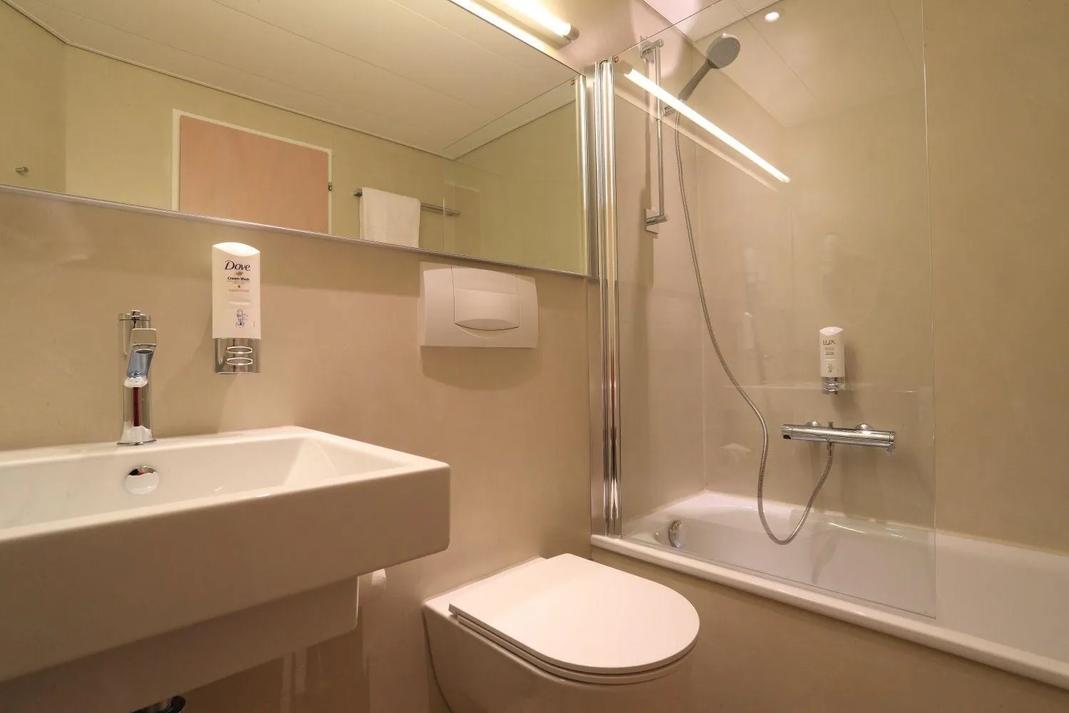 Shower in Hotel Elvezia Ascona