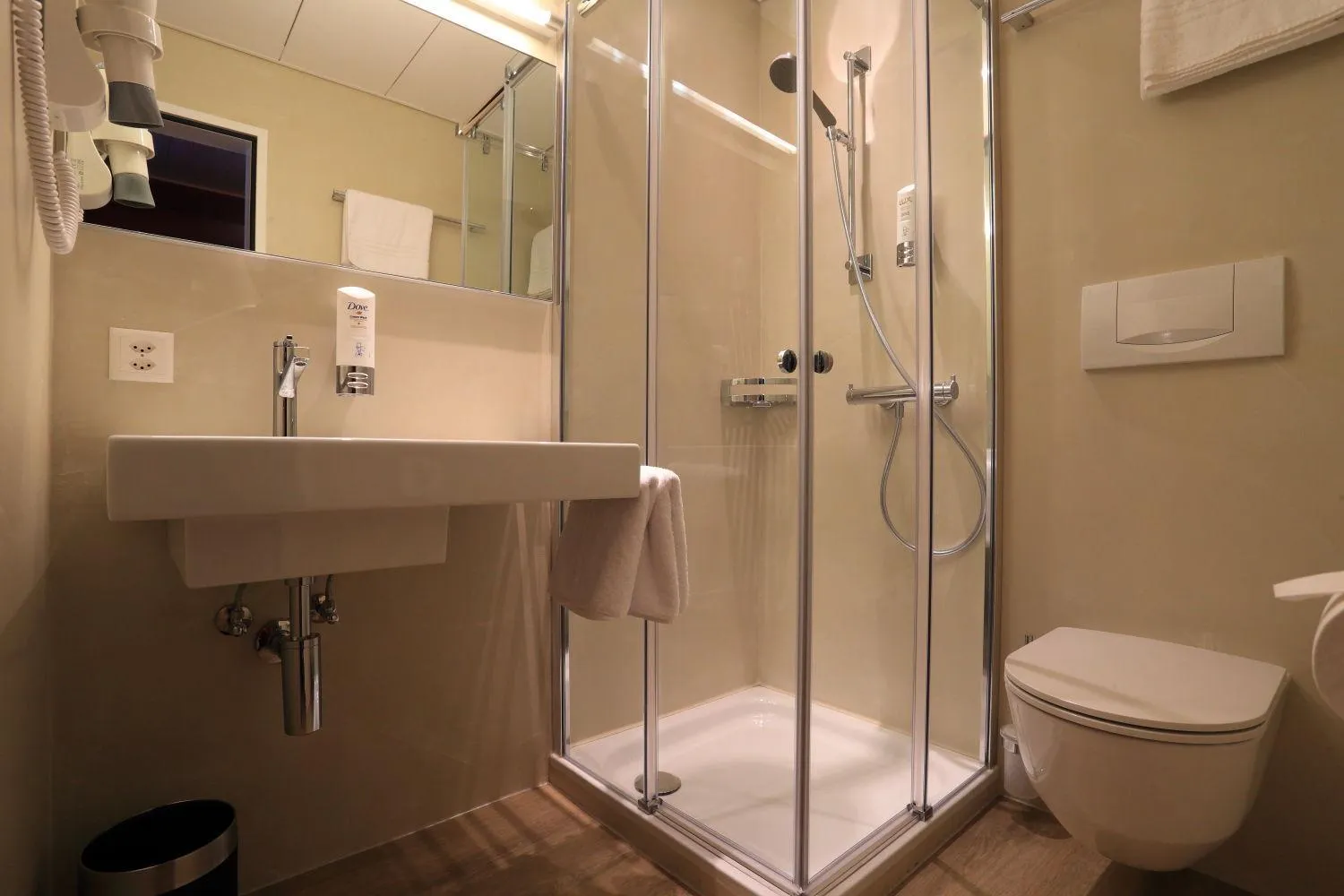 Shower in Hotel Elvezia Ascona