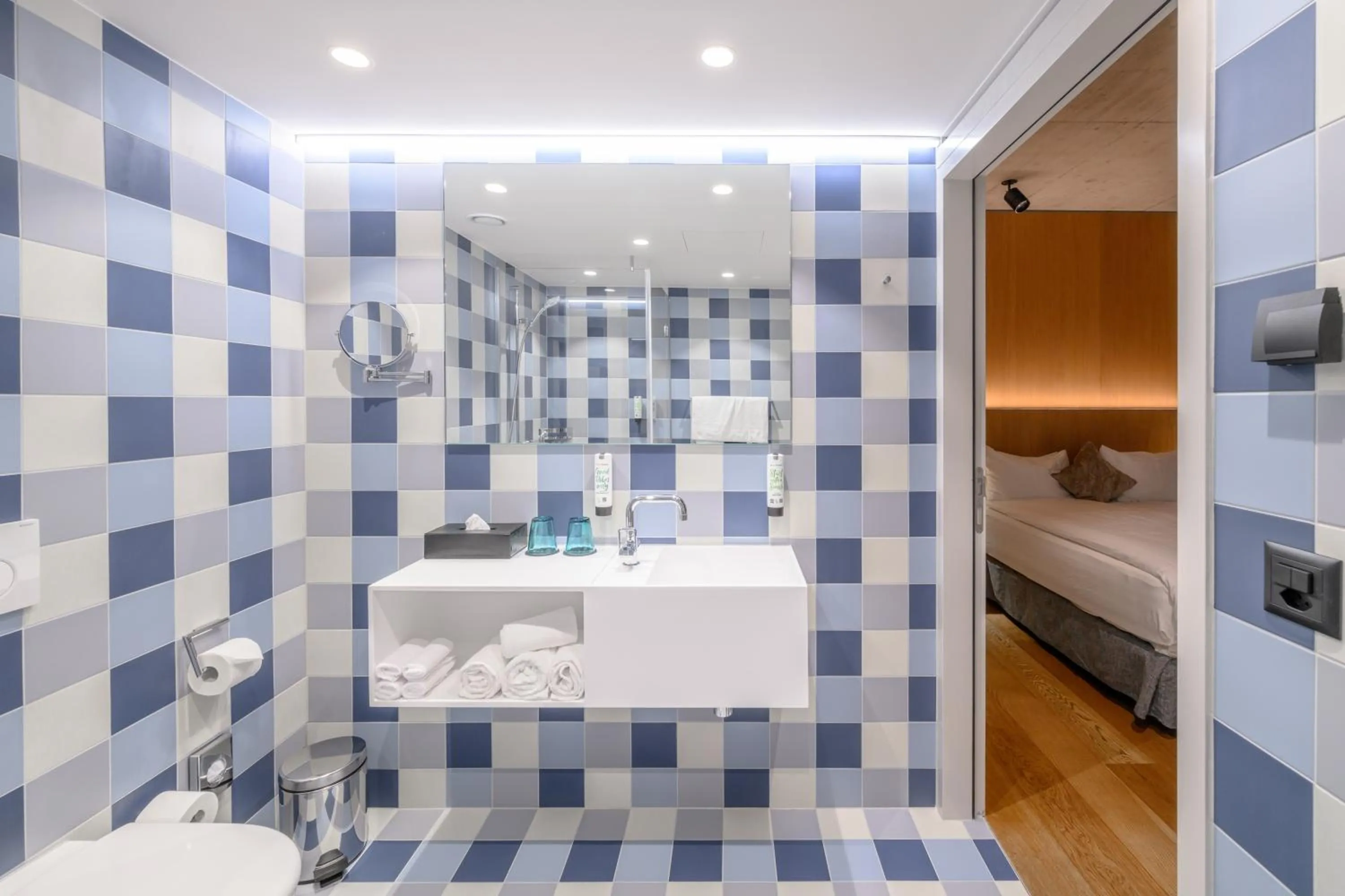 Bathroom in Placid Hotel Design & Lifestyle Zurich