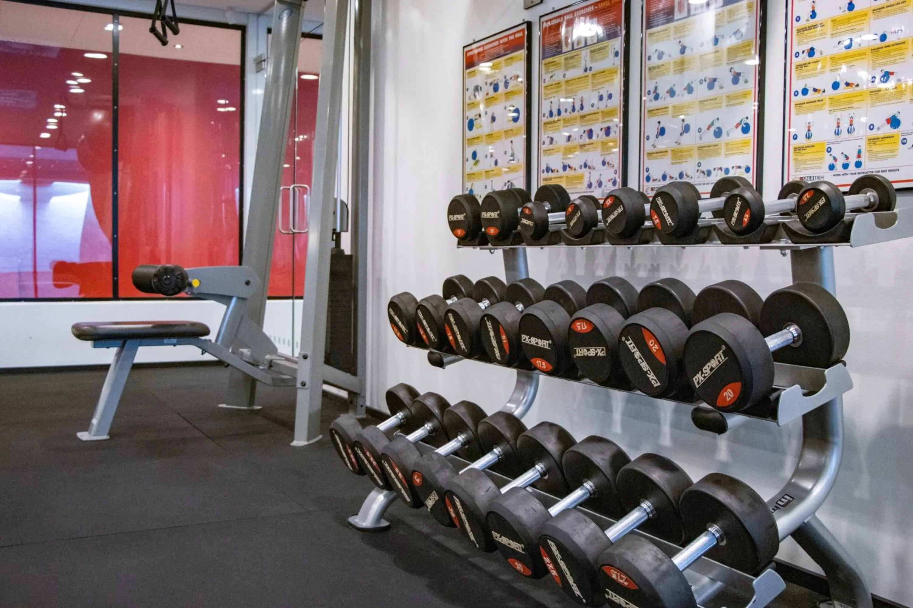 Fitness centre/facilities in Tivoli Hotel