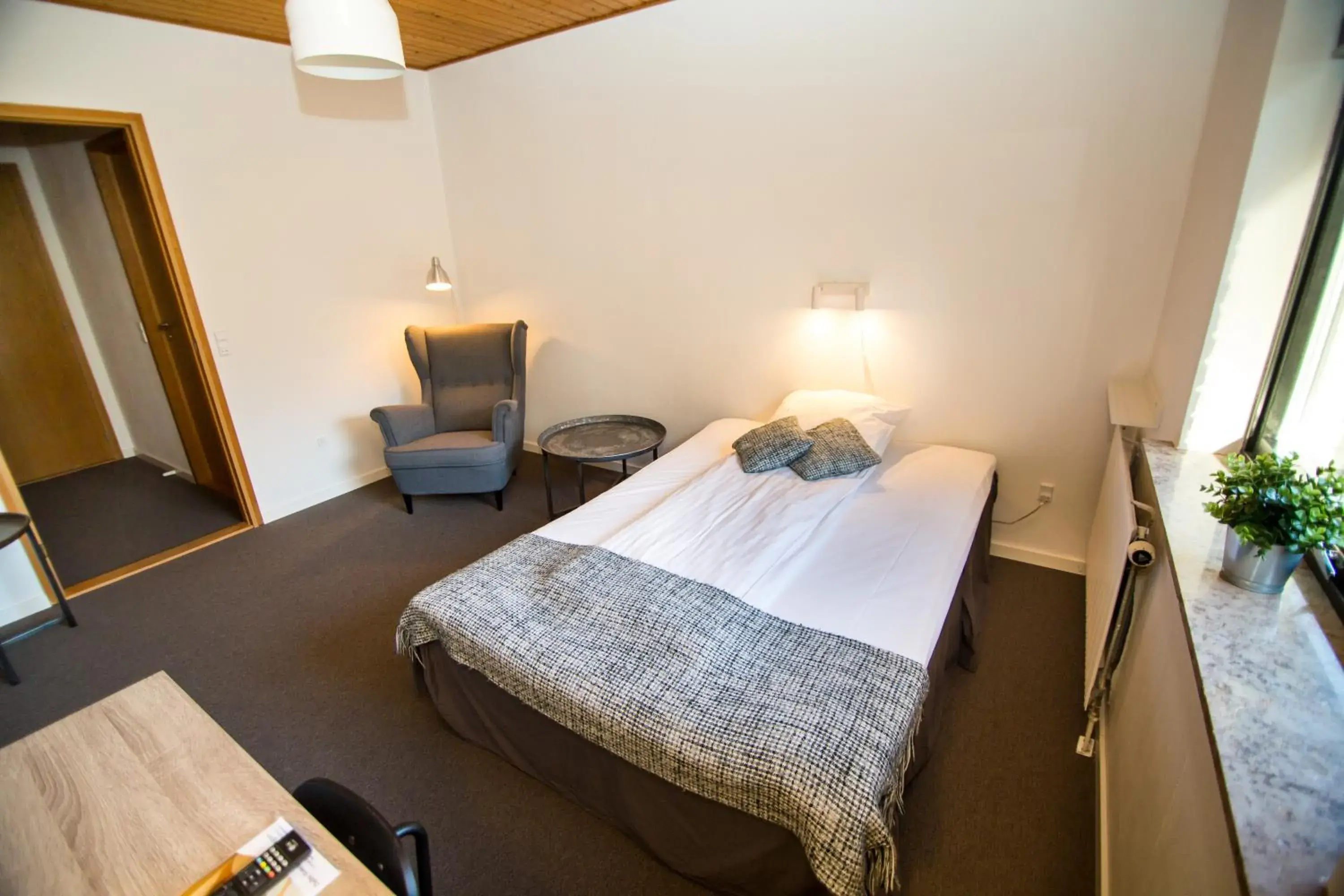 Deluxe Queen Room - single occupancy in Dalby Hotel Deluxe Queen Room - single occupancy in Dalby Hotel