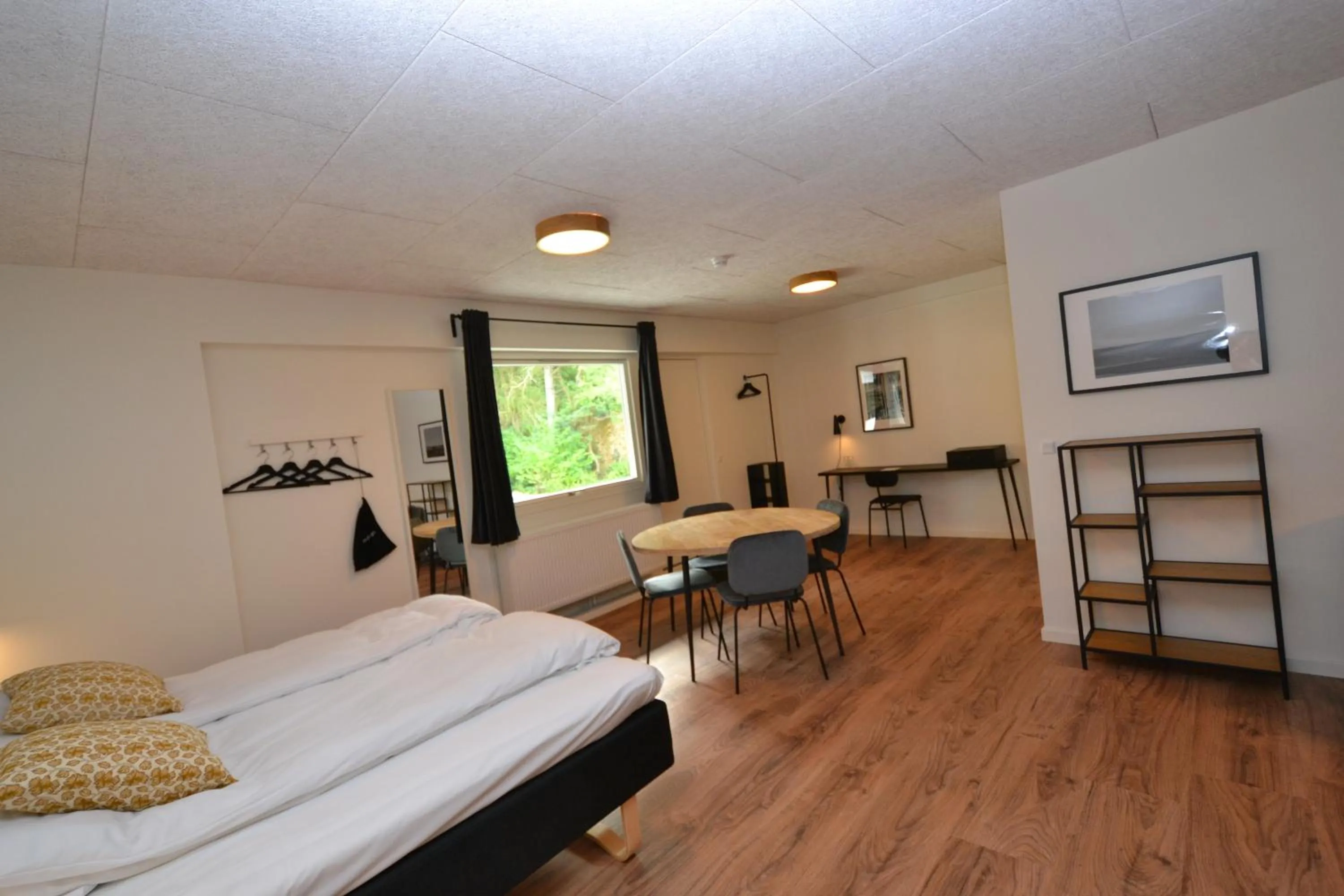 Photo of the whole room in Dalby Hotel