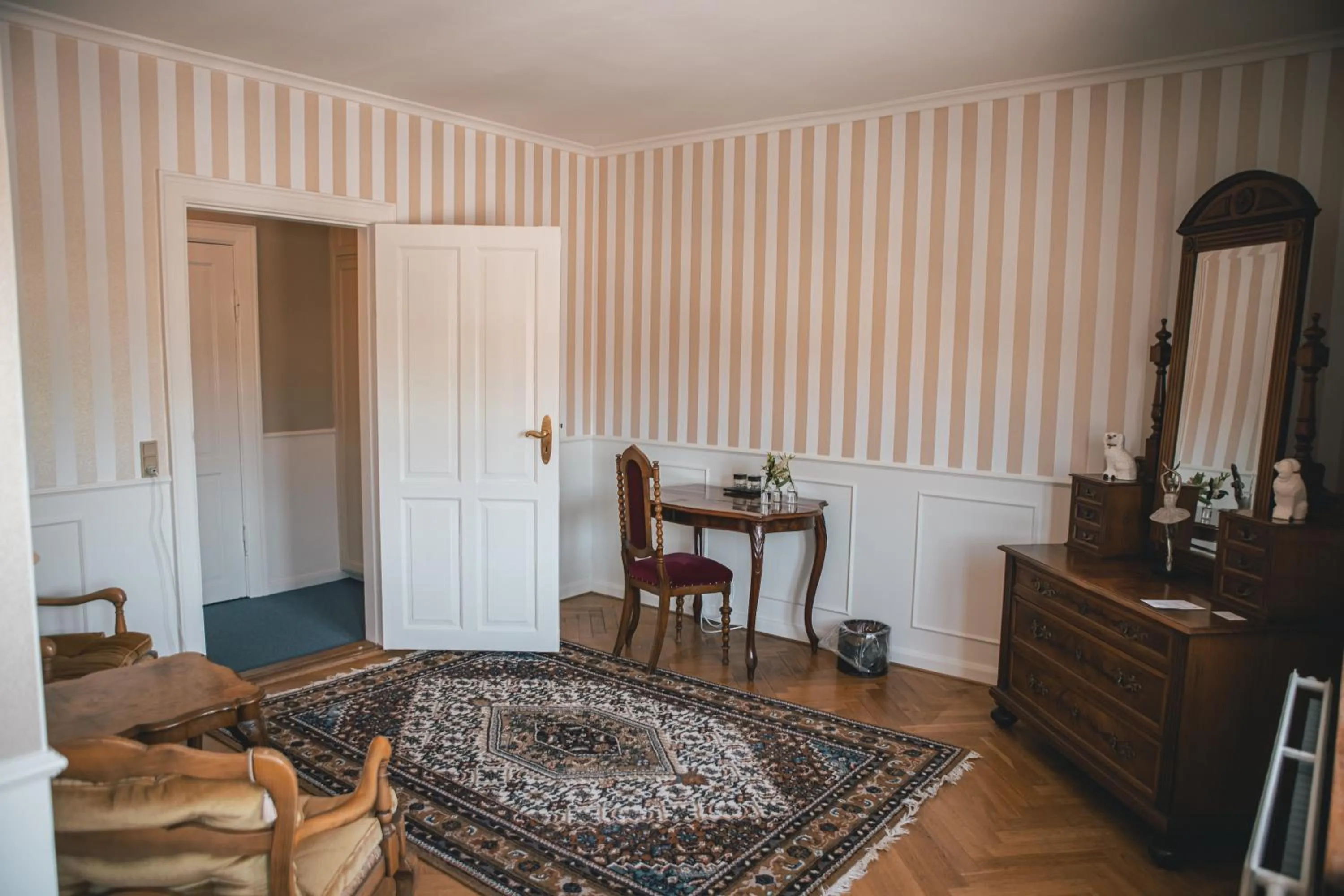 Bedroom in Sonnerupgaard Hotel & Konference