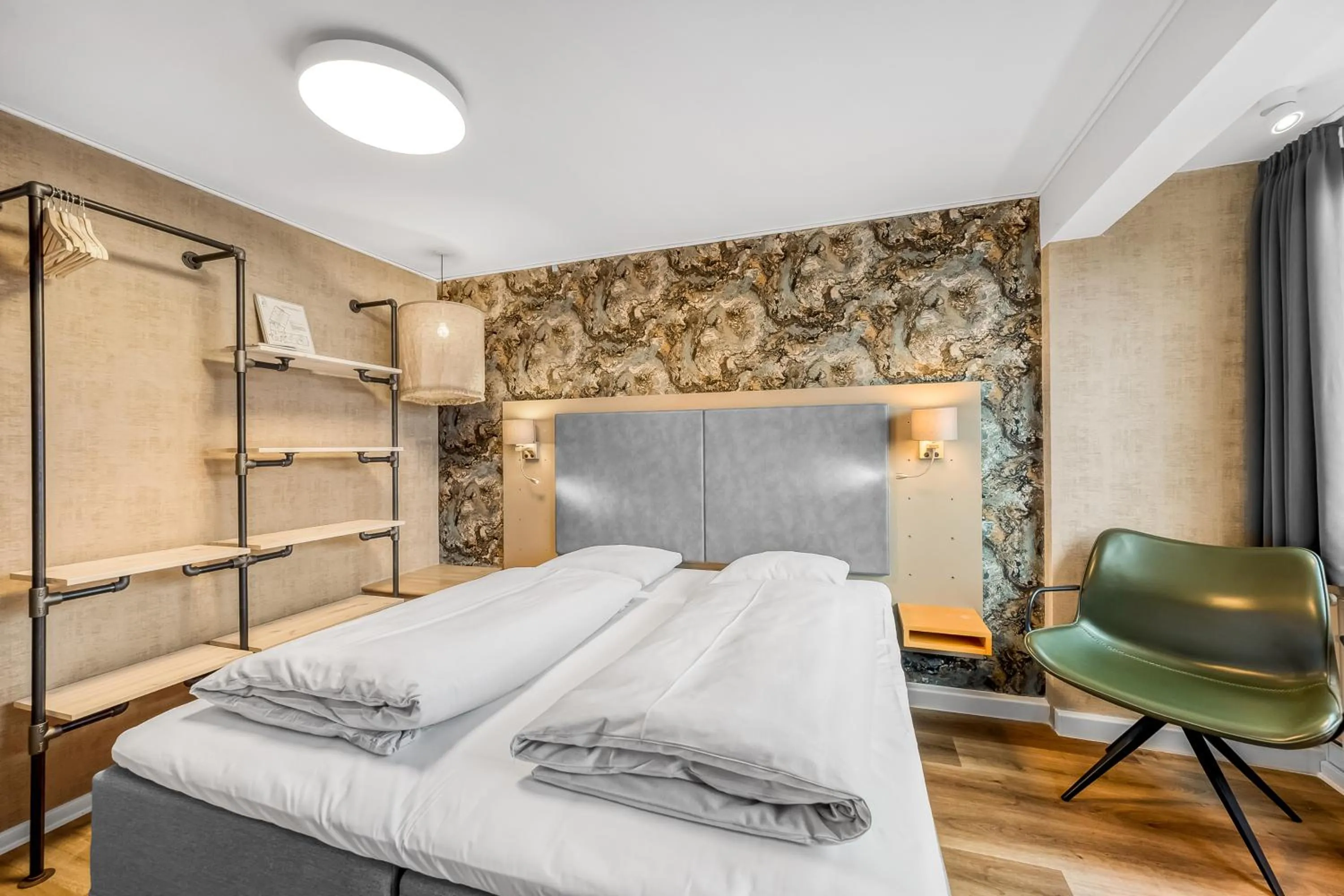 Bed in Hvide Sande Hotel