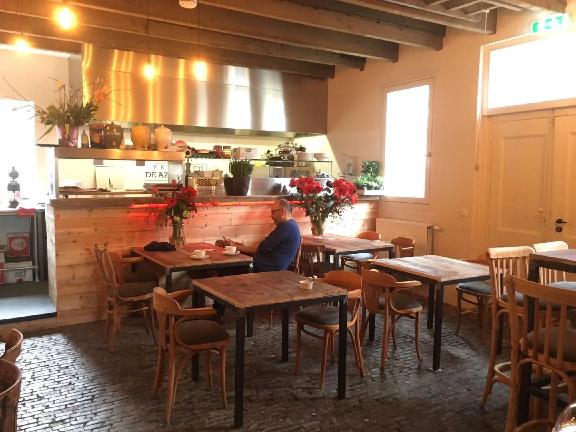 Property building in Proeverij de Azijnmakerij