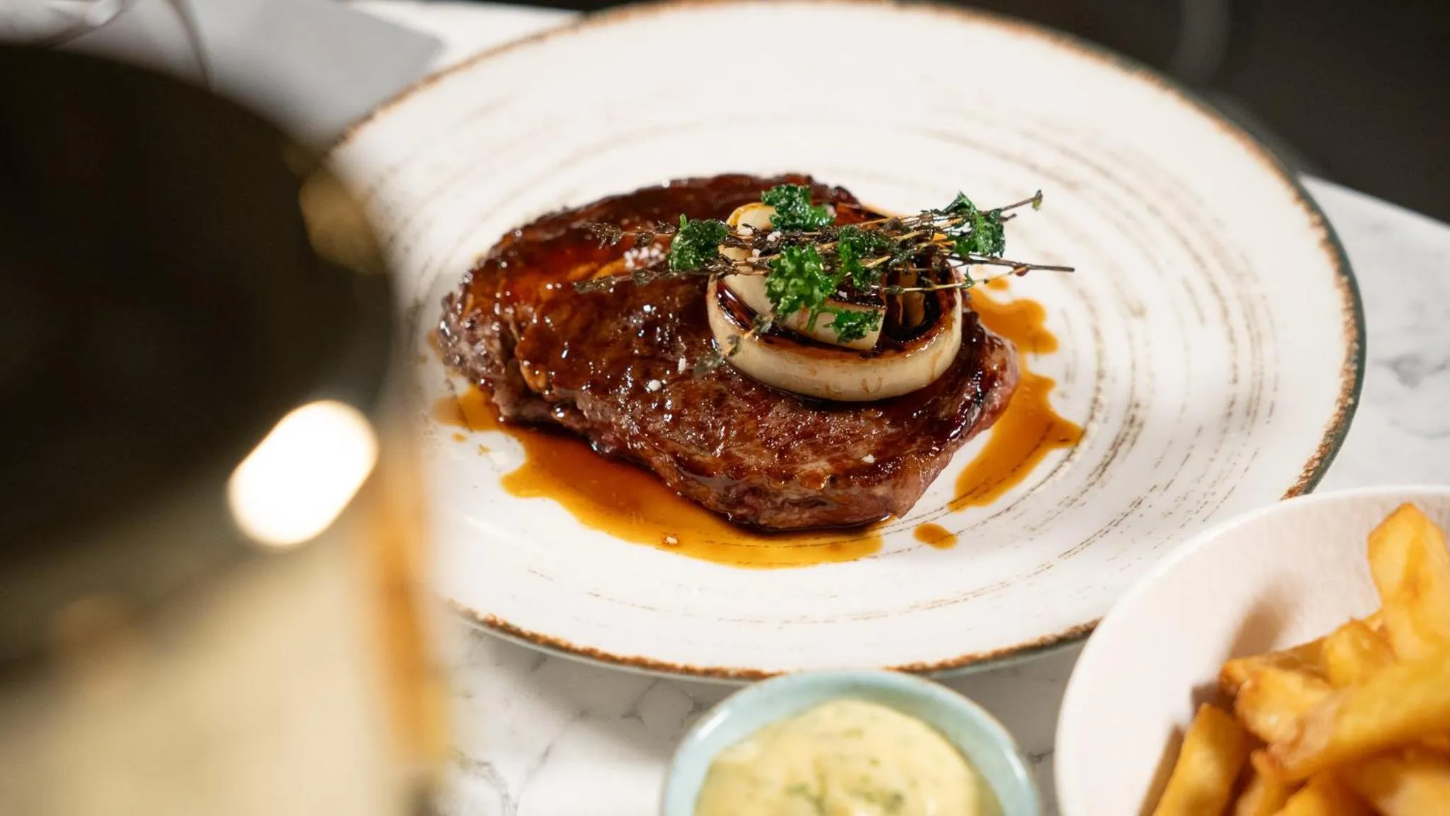 Restaurant/places to eat in HotelVFjorden