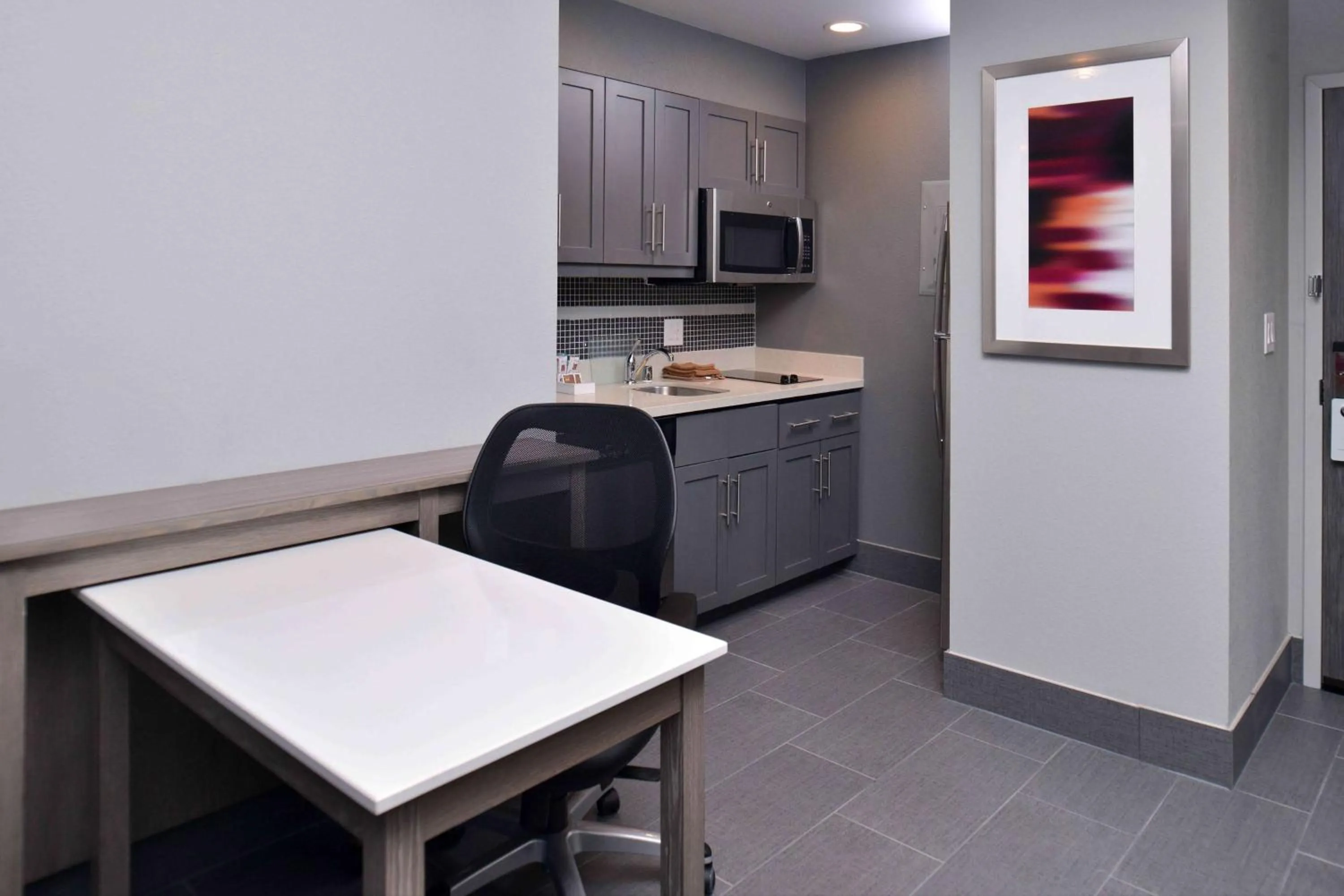 Kitchen or kitchenette in Homewood Suites by Hilton Trophy Club Southlake