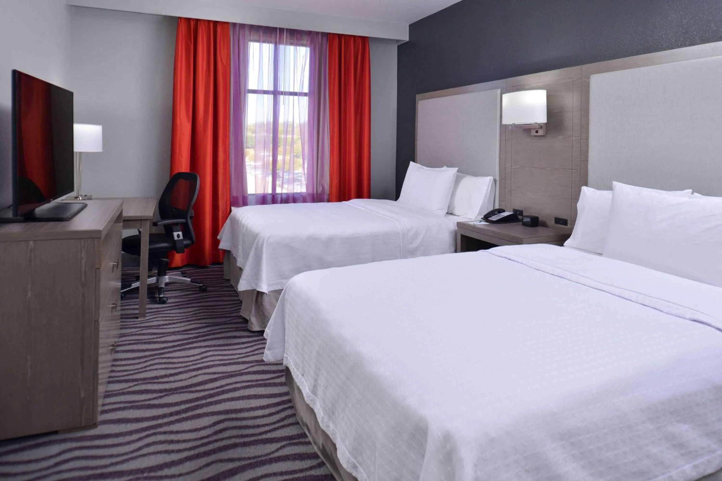 Bed in Homewood Suites by Hilton Trophy Club Southlake