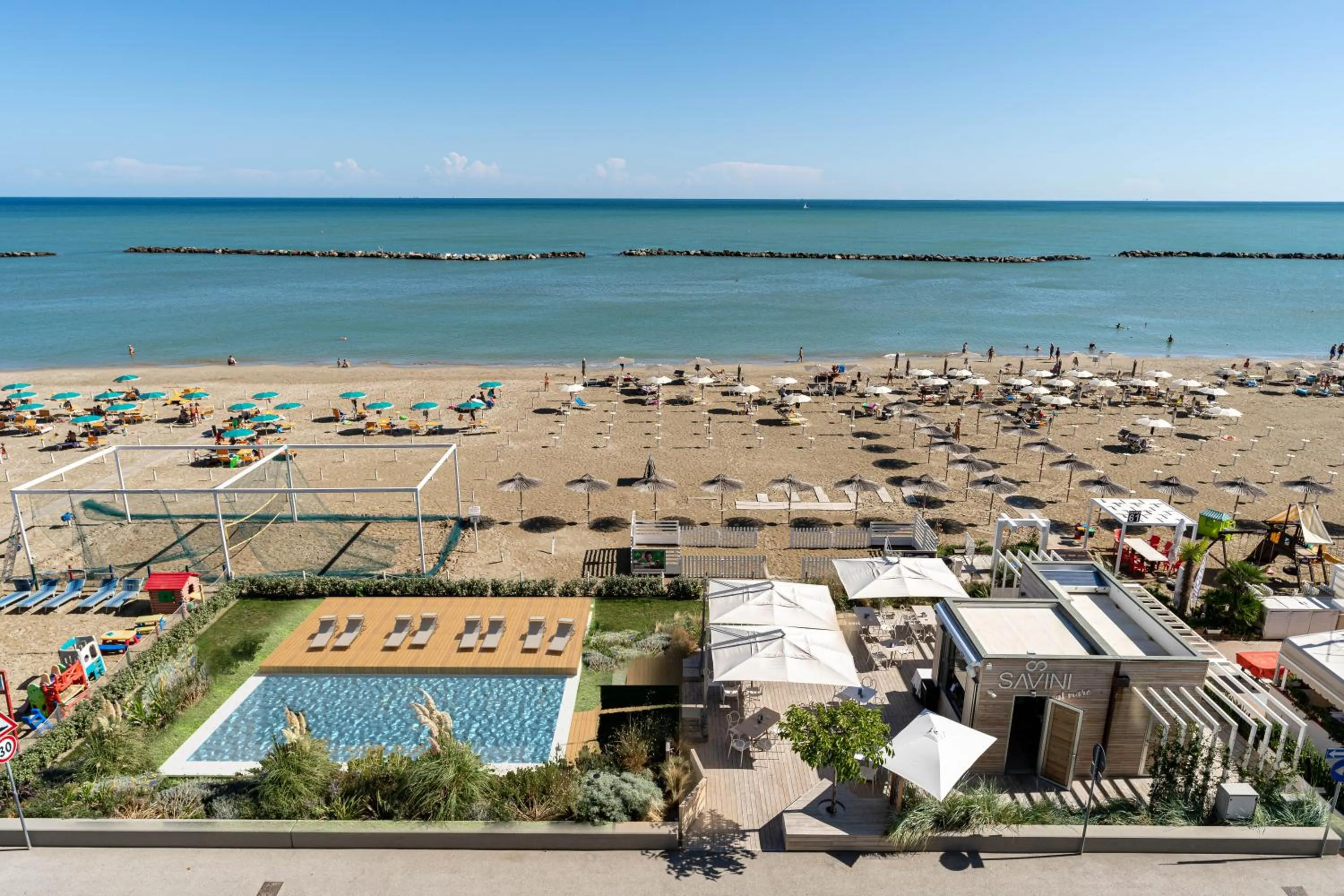 Swimming pool in Hotel Savini