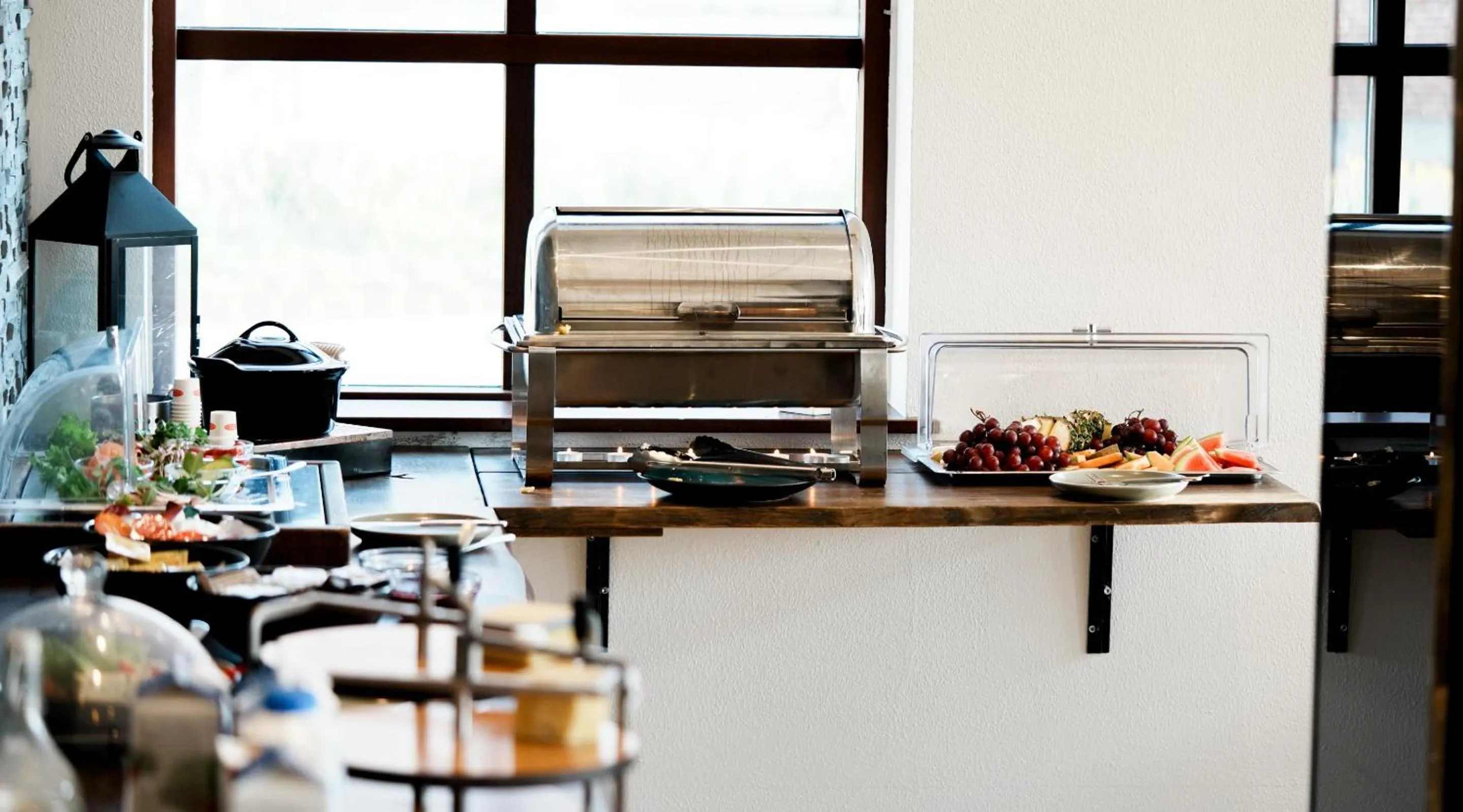 Restaurant/places to eat in Hotel Medi