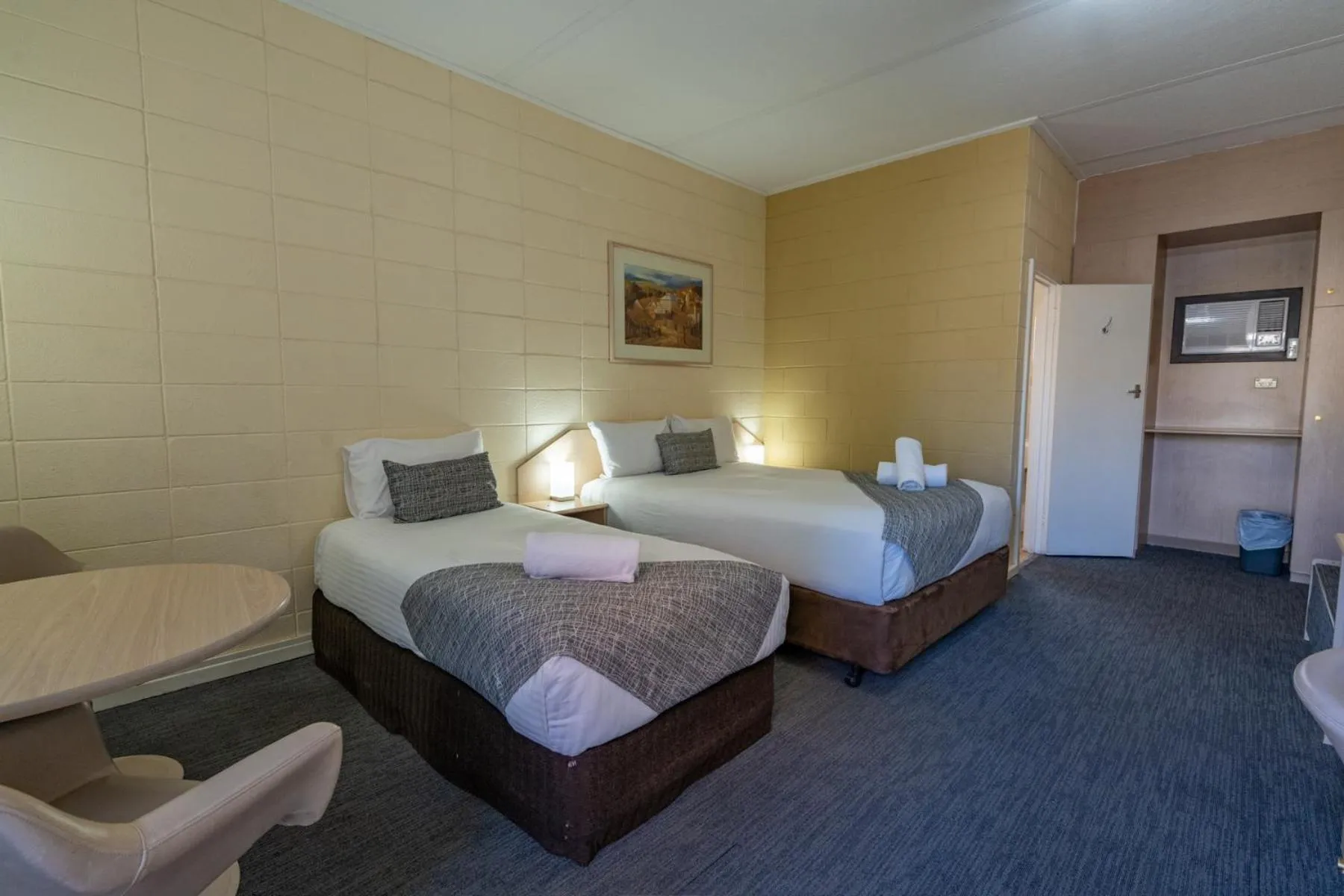Bedroom, Bed in Hospitality Kalgoorlie, SureStay Collection by Best Western