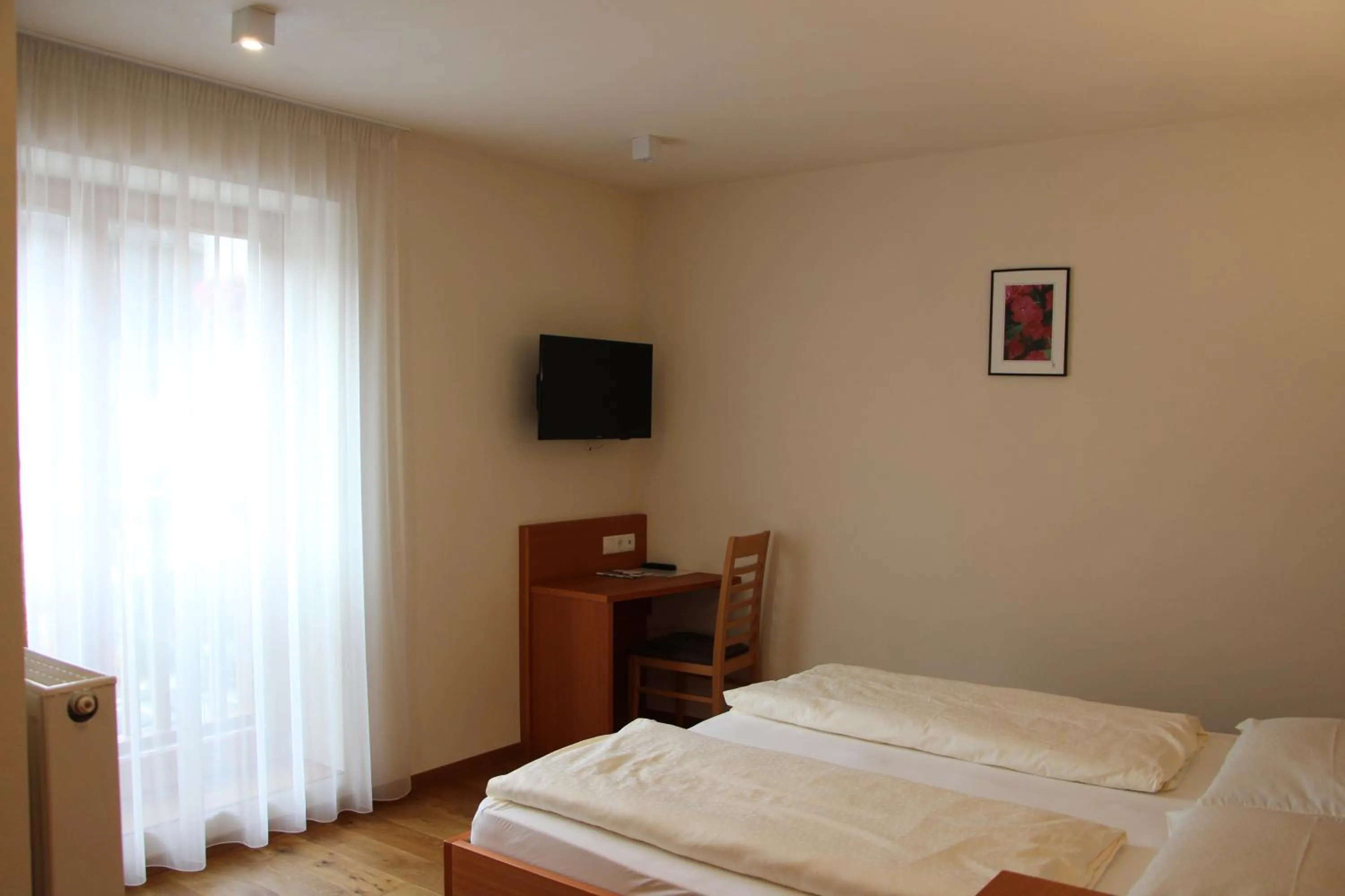 Bed in Gasthaus zum Weissen Kreuz