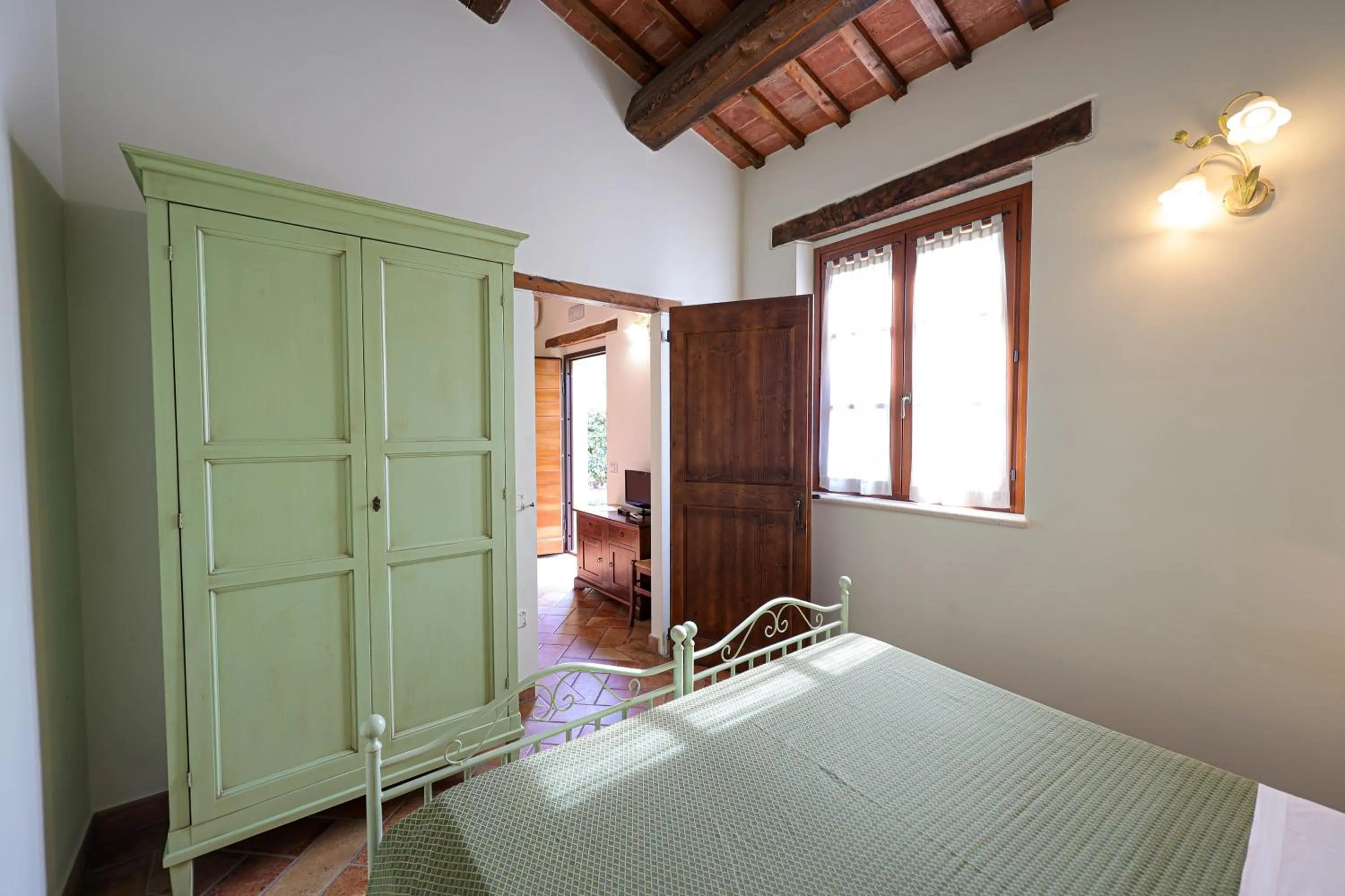 Bed in Valle del Metauro Country House