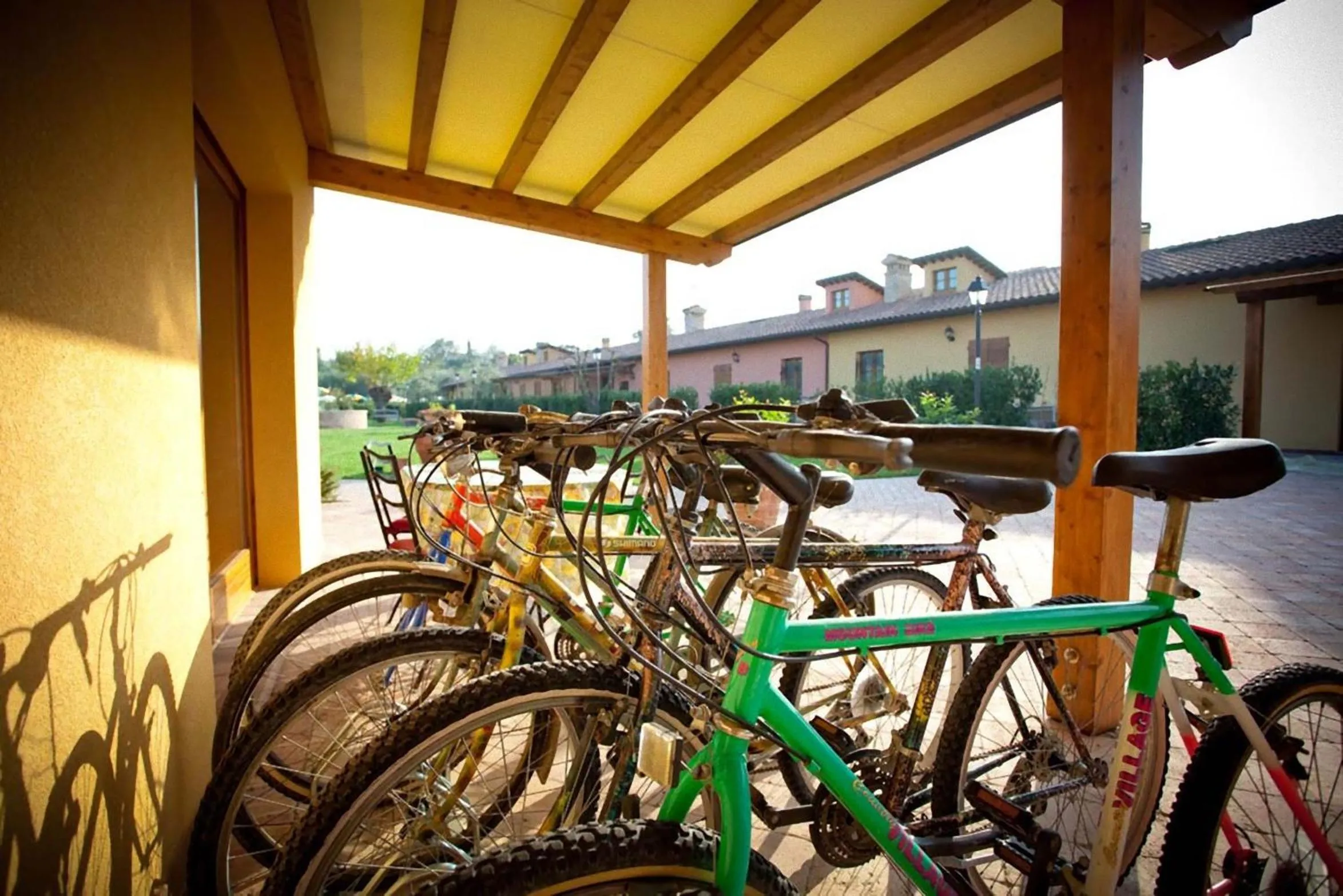 Cycling in Valle del Metauro Country House