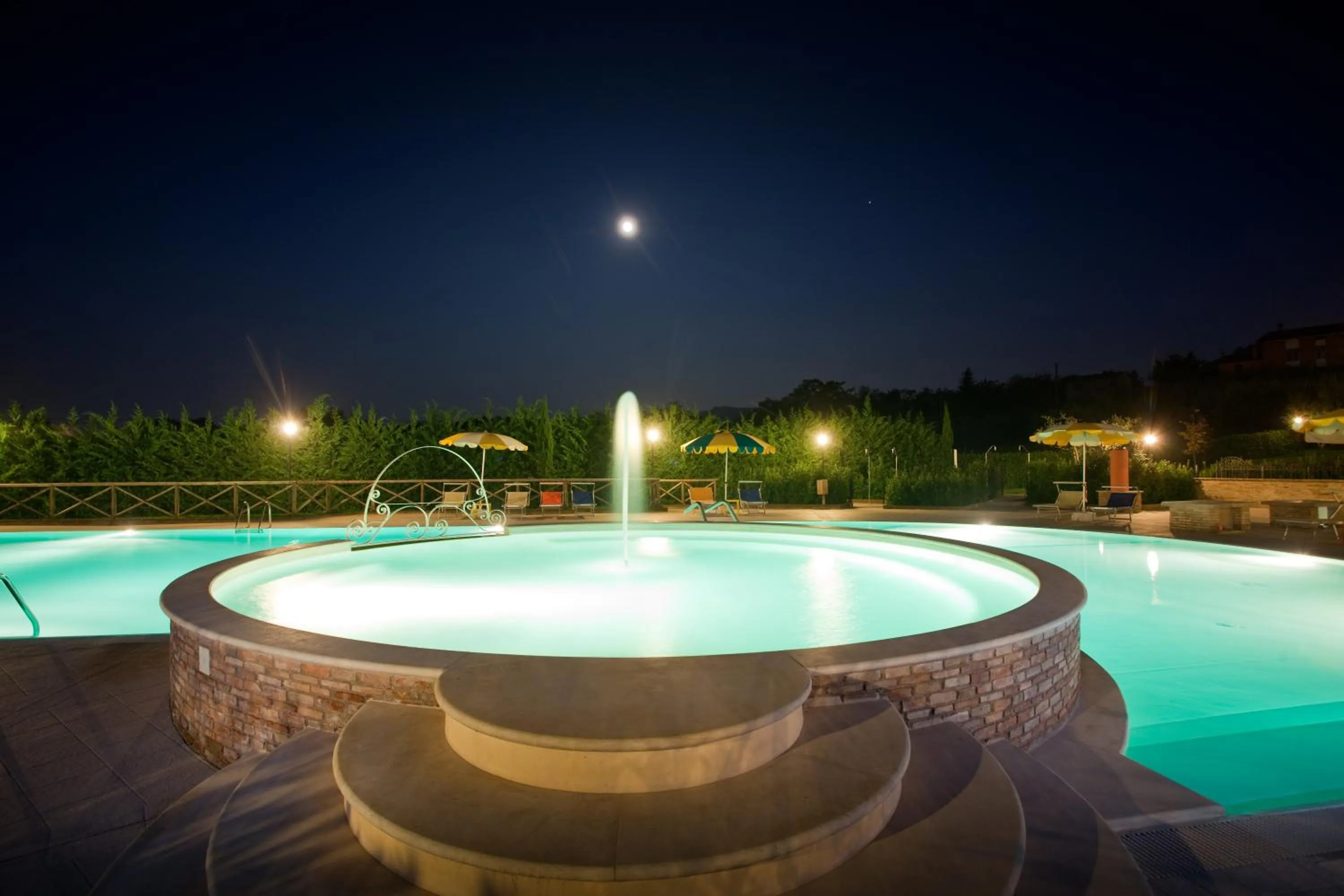 Pool view in Valle del Metauro Country House