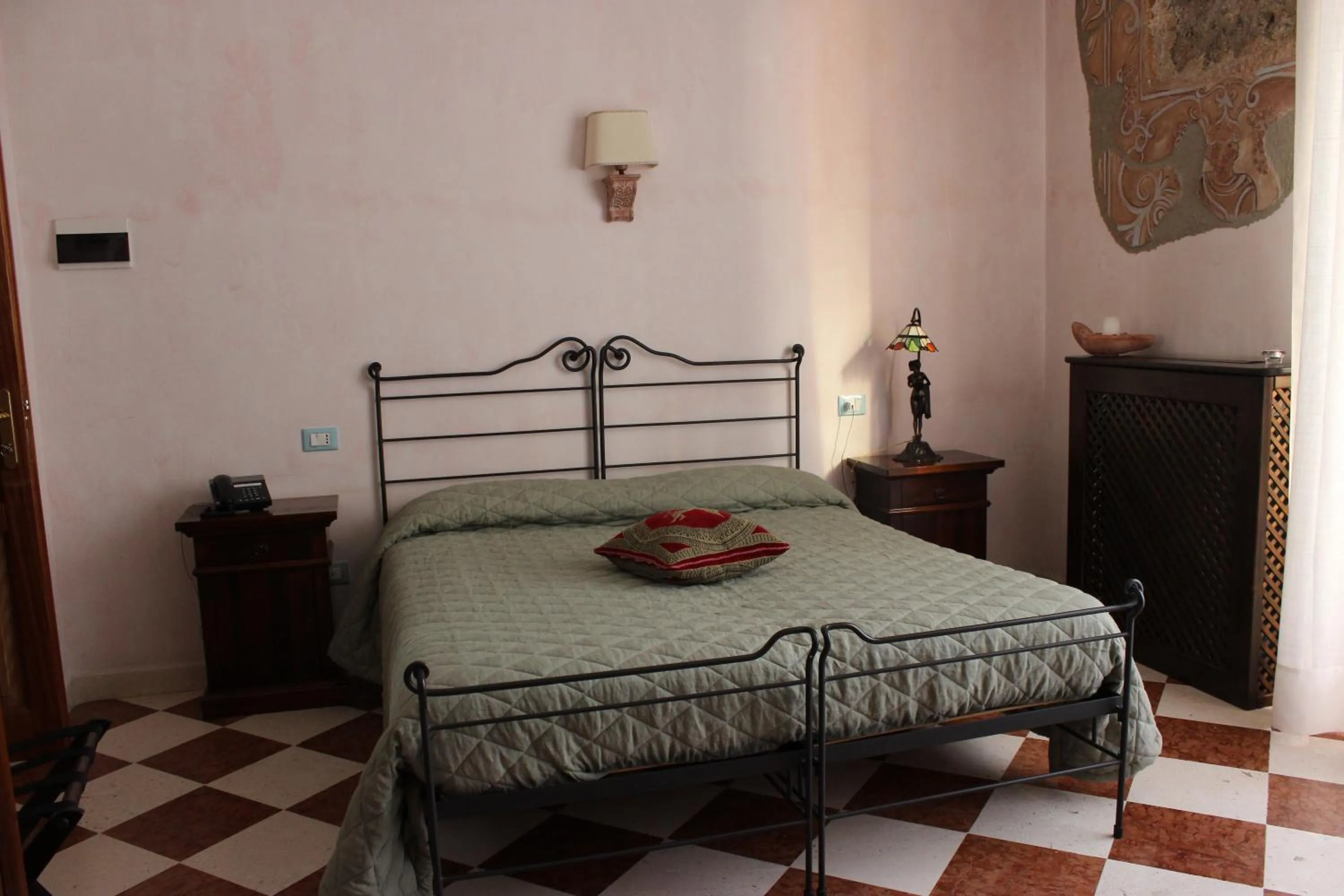 Bed in Villa Cosilinum