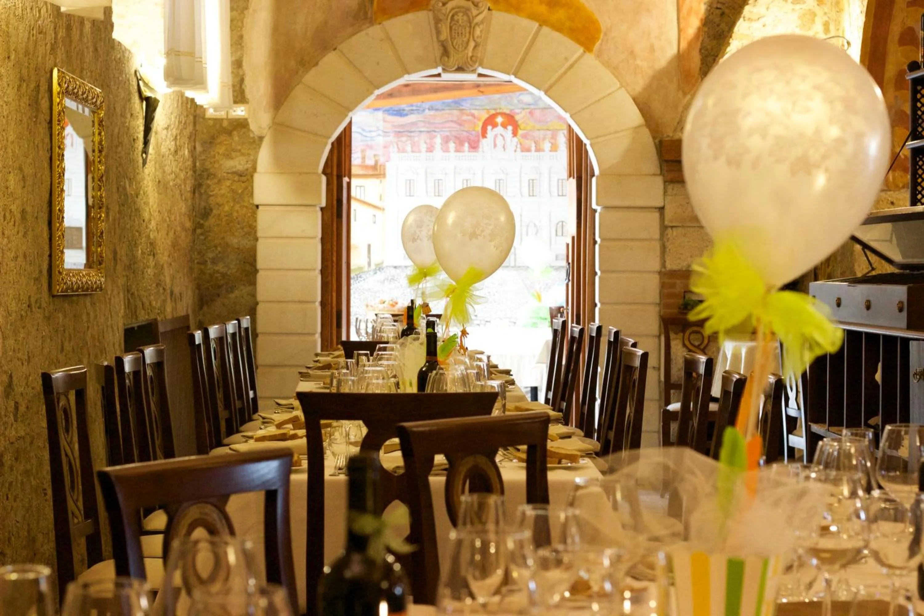 Restaurant/places to eat in Villa Cosilinum