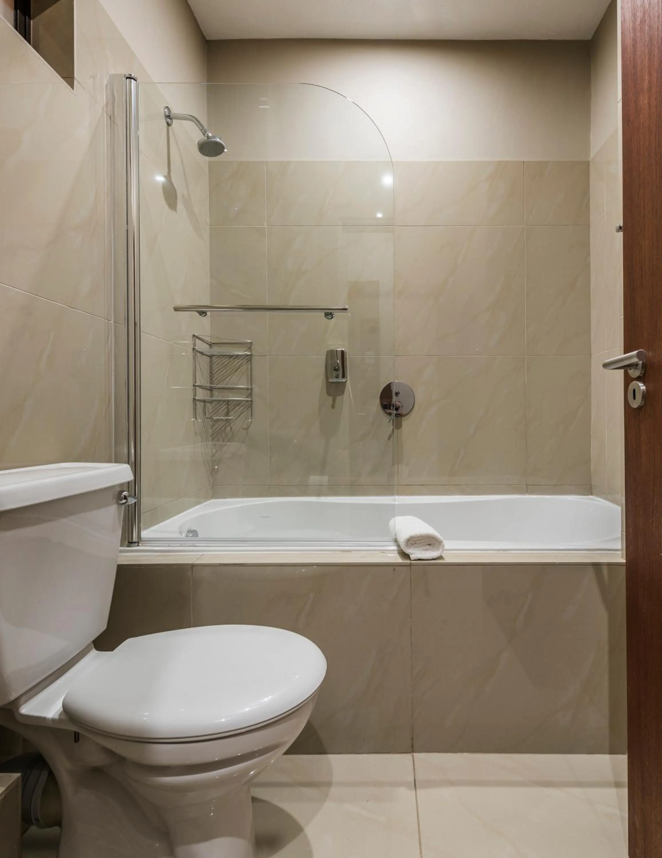 Shower in Springbok Inn