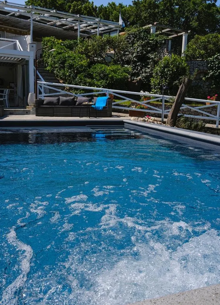 Pool view in Relais Villa Anna