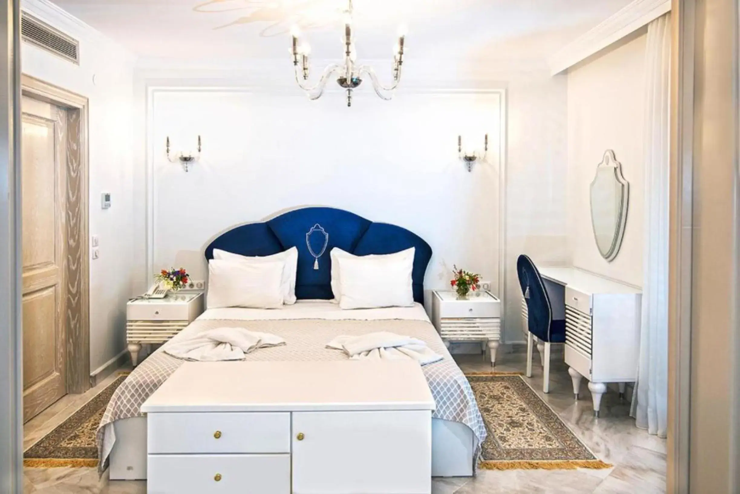 Deluxe Suite in Viva Mare Hotel & Spa Deluxe Suite in Viva Mare Hotel & Spa