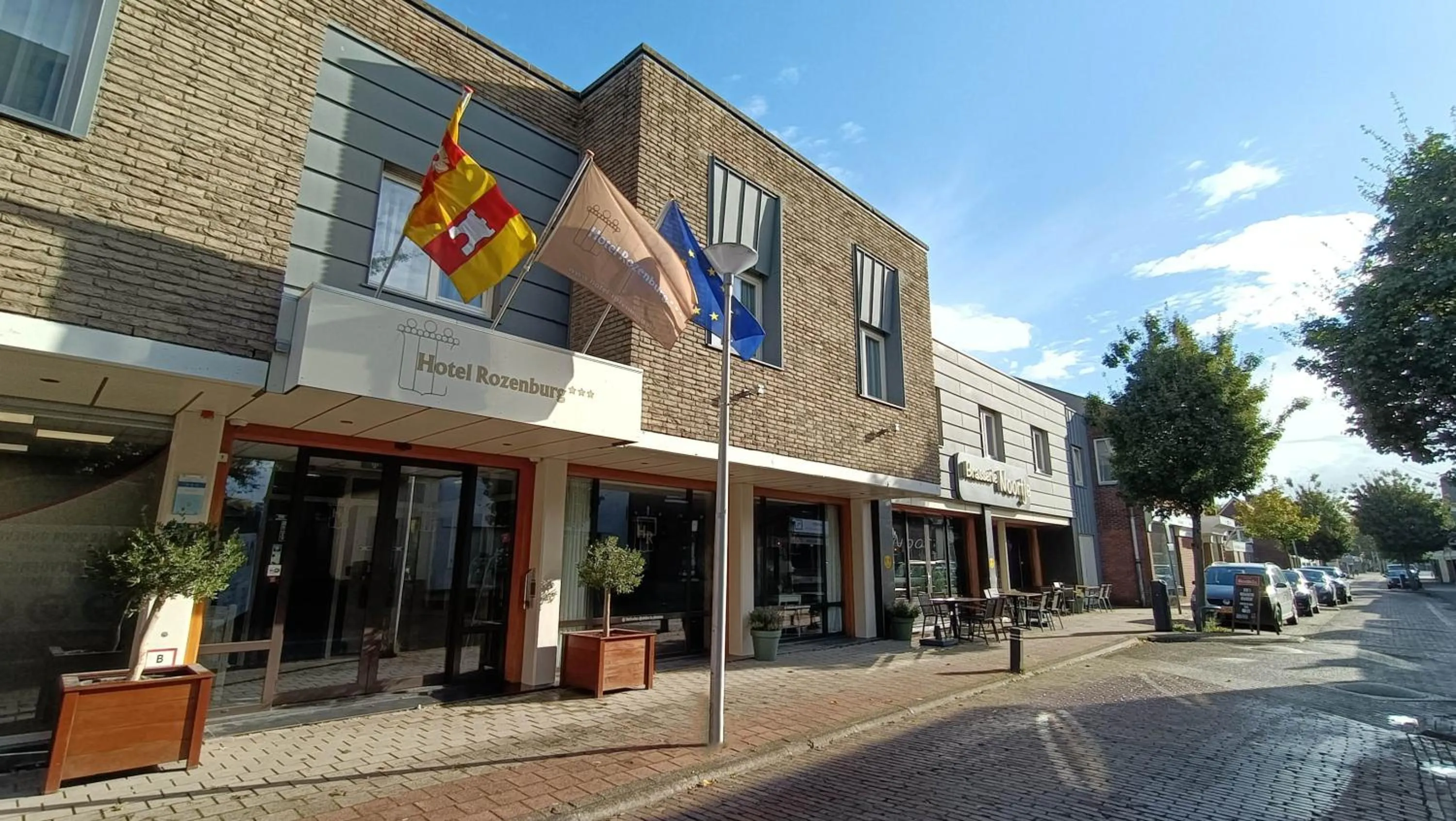 Property building in Hotel Rozenburg