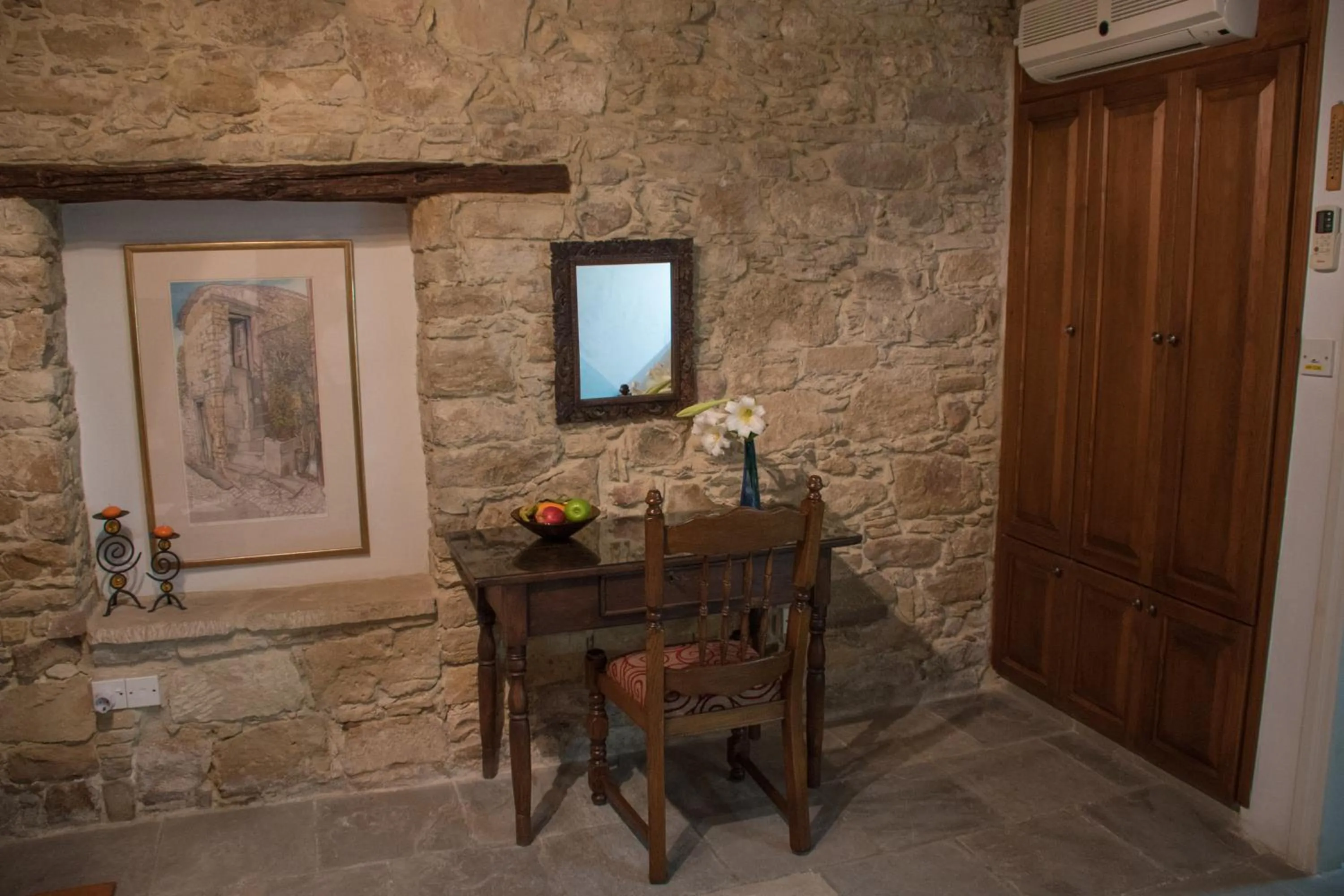 Decorative detail in Niki's House