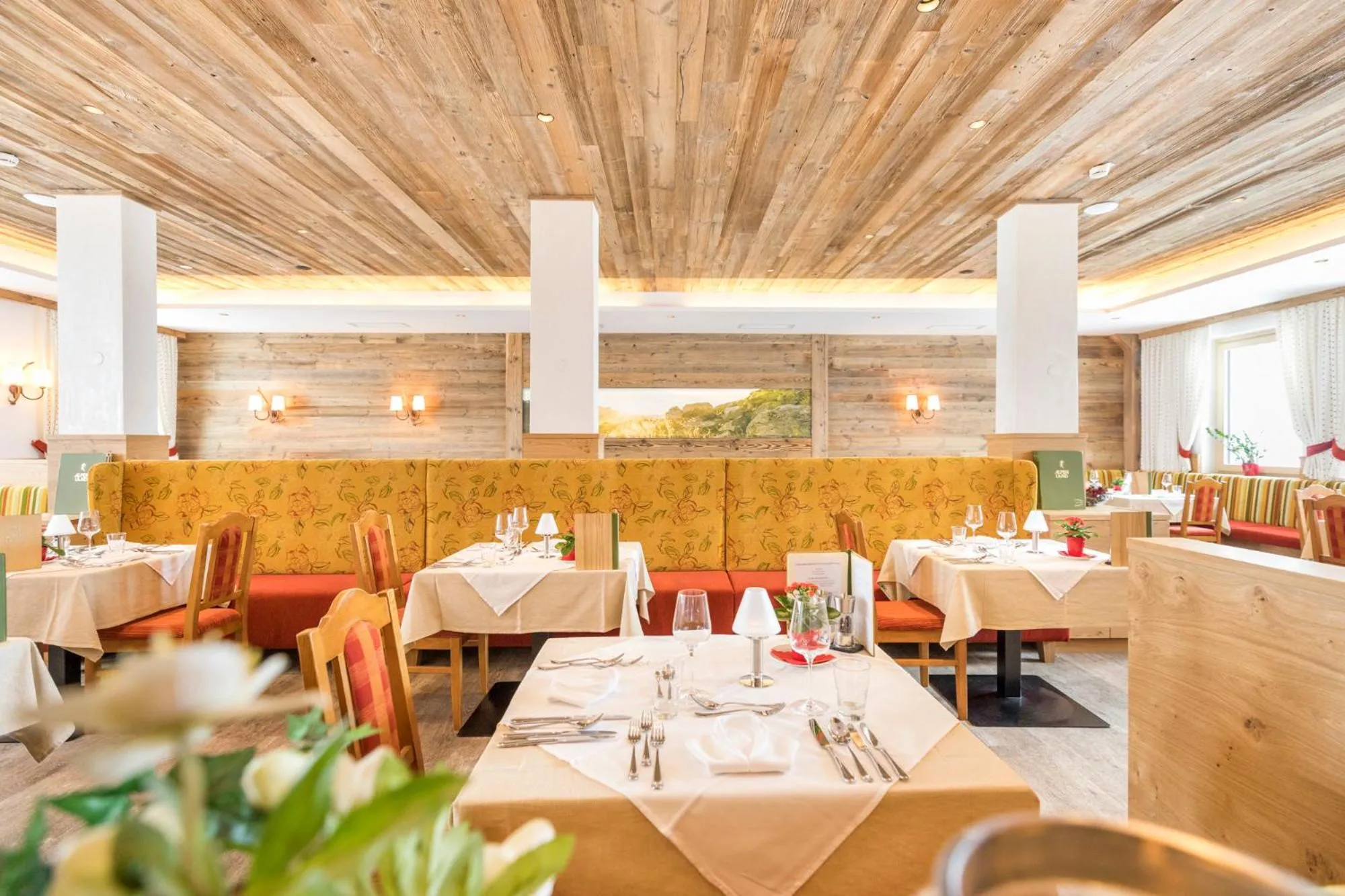 Restaurant/places to eat in Hotel Alpenland