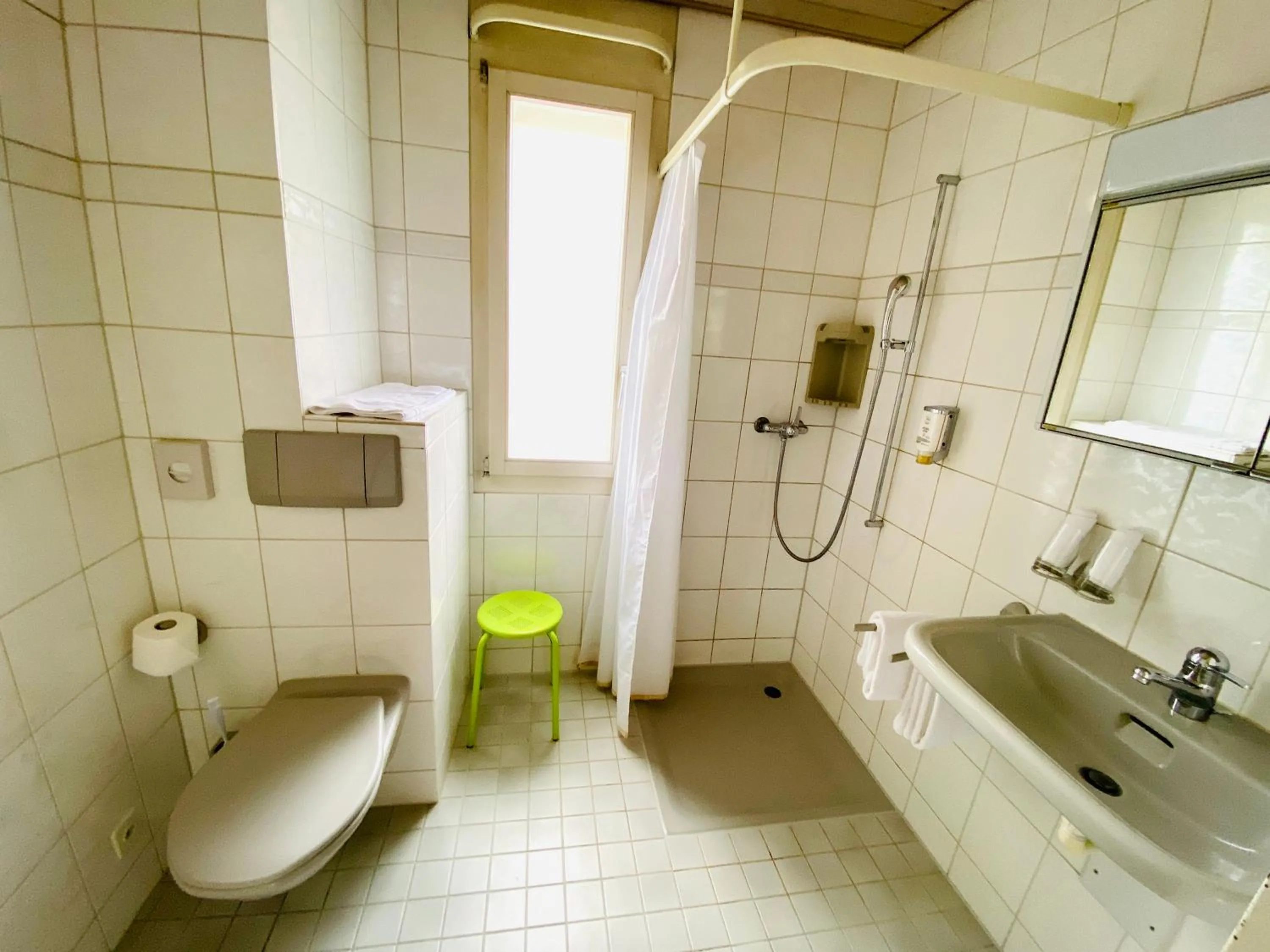 Bathroom in Gasthof Kreuz Egerkingen