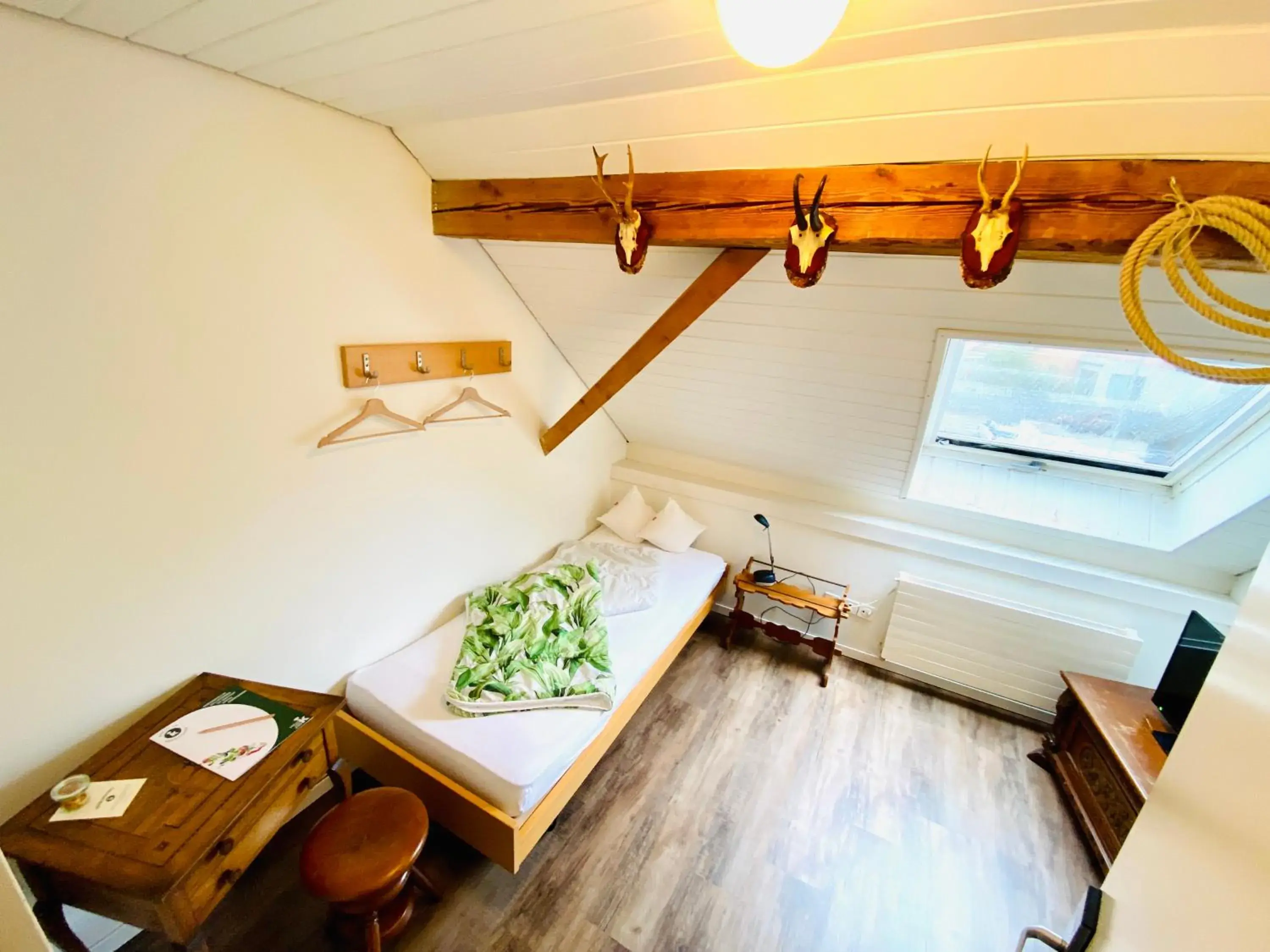 Budget Single Room in Gasthof Kreuz Egerkingen Budget Single Room in Gasthof Kreuz Egerkingen