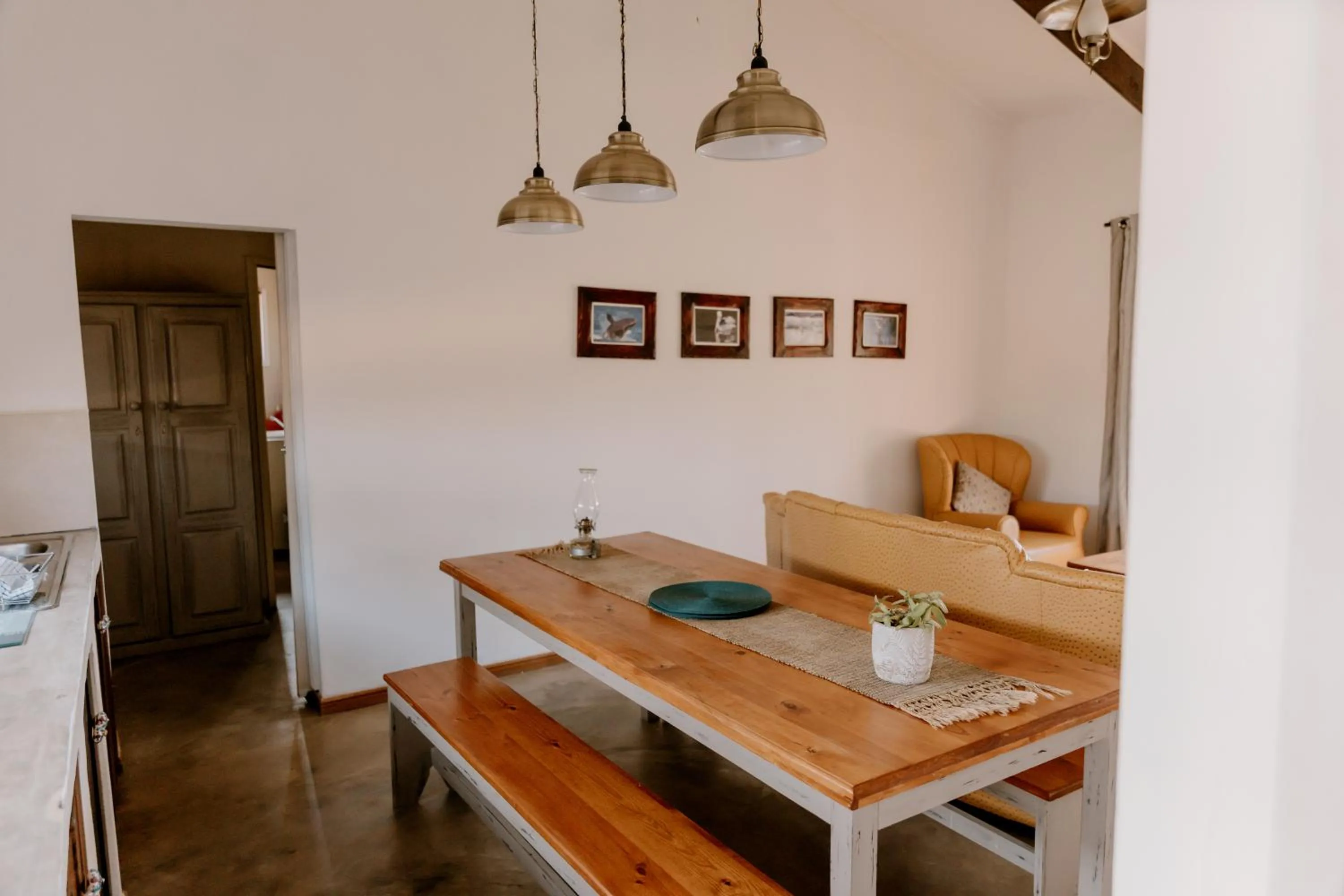 Chandelier Game Lodge