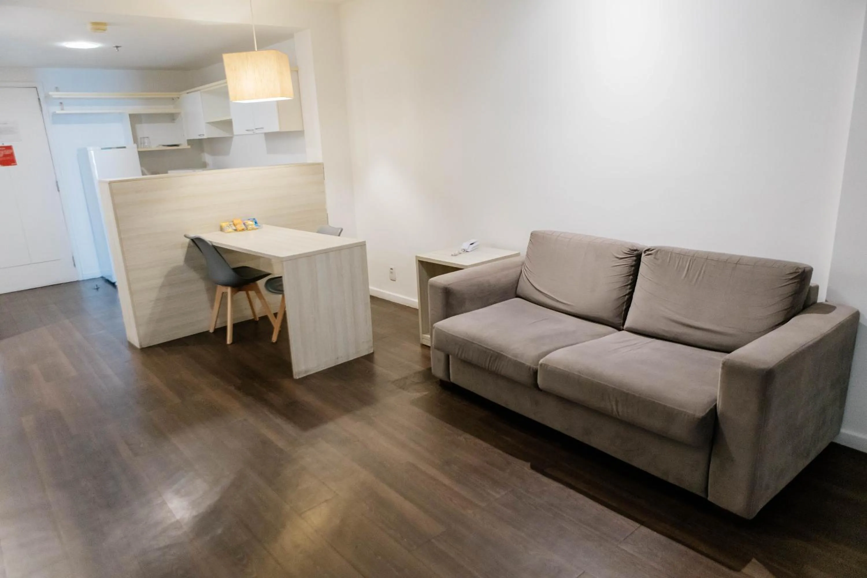 Kitchen or kitchenette in Hotel Orizzonte Niteroi by Atlantica