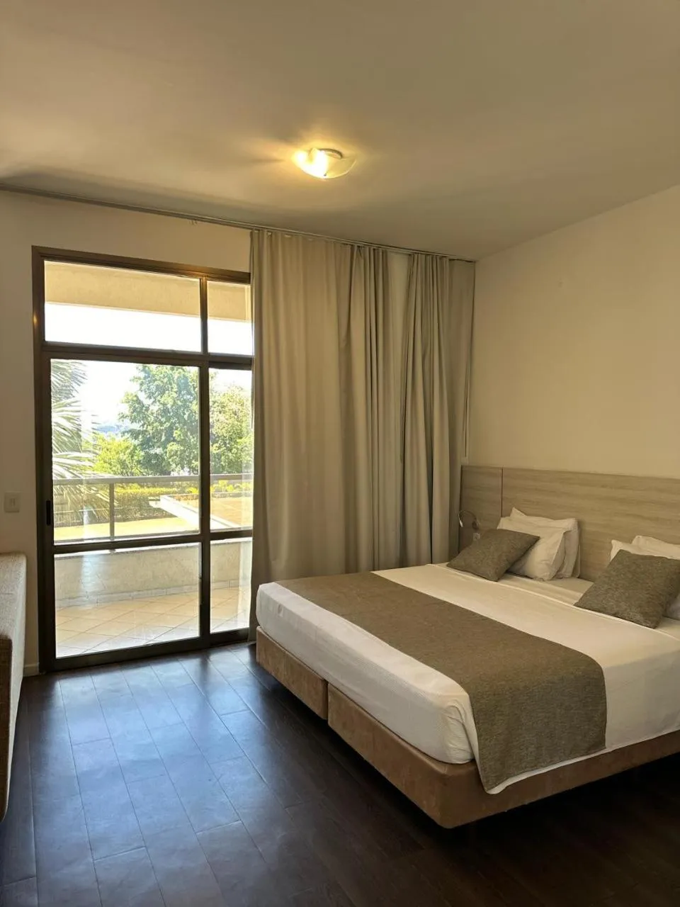 Photo of the whole room, Bed in Hotel Orizzonte Niteroi by Atlantica