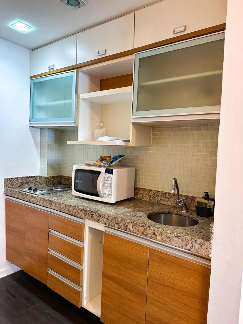 Kitchen or kitchenette in Hotel Orizzonte Niteroi by Atlantica