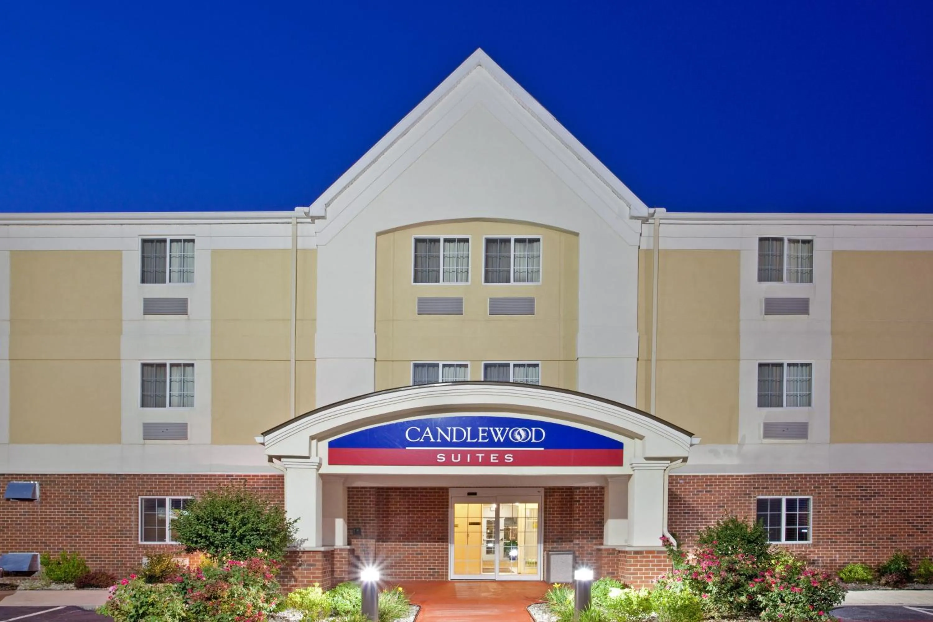 Property building in Candlewood Suites Merrillville by IHG