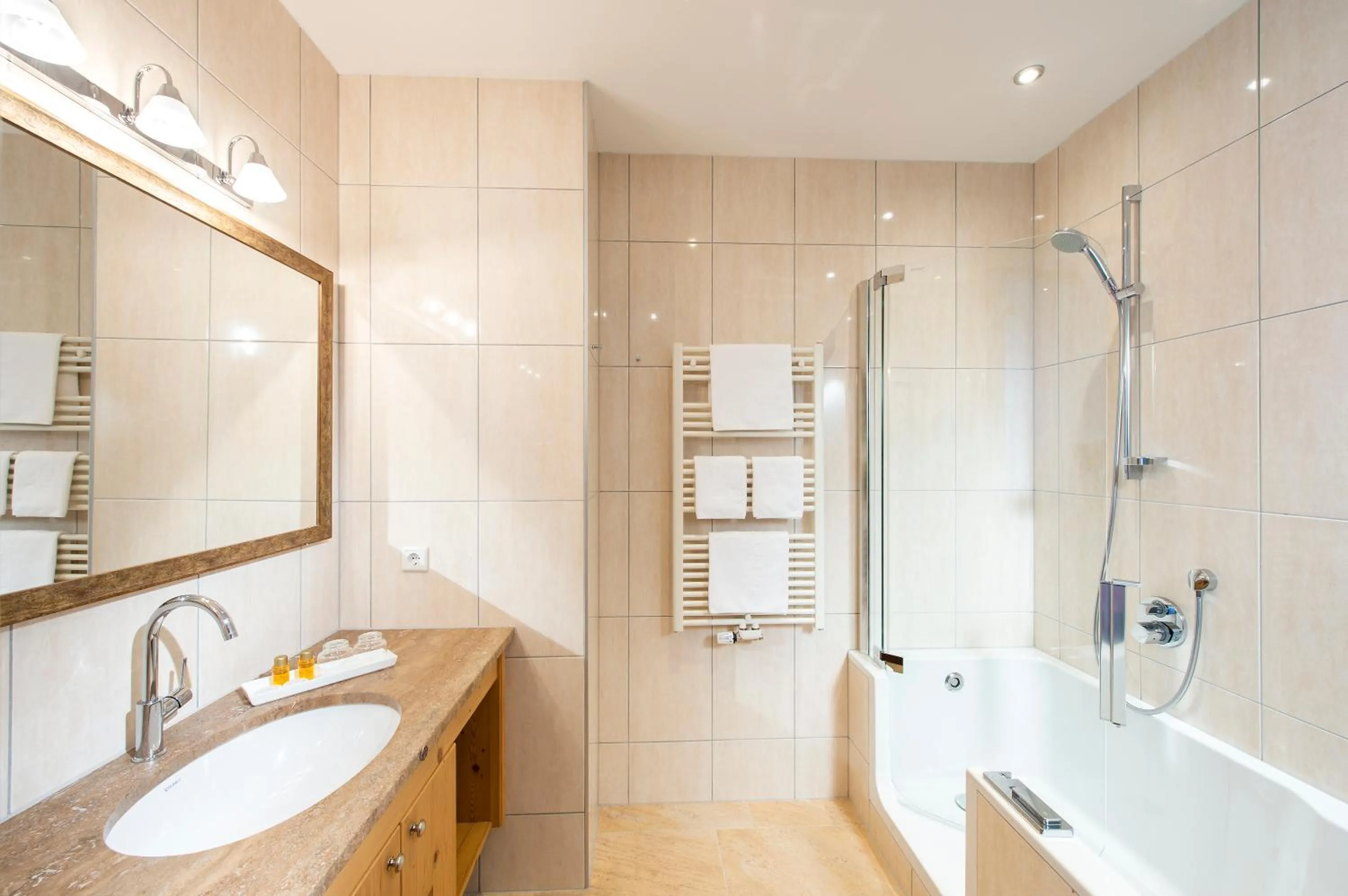 Shower in Alpenresort Fluchthorn