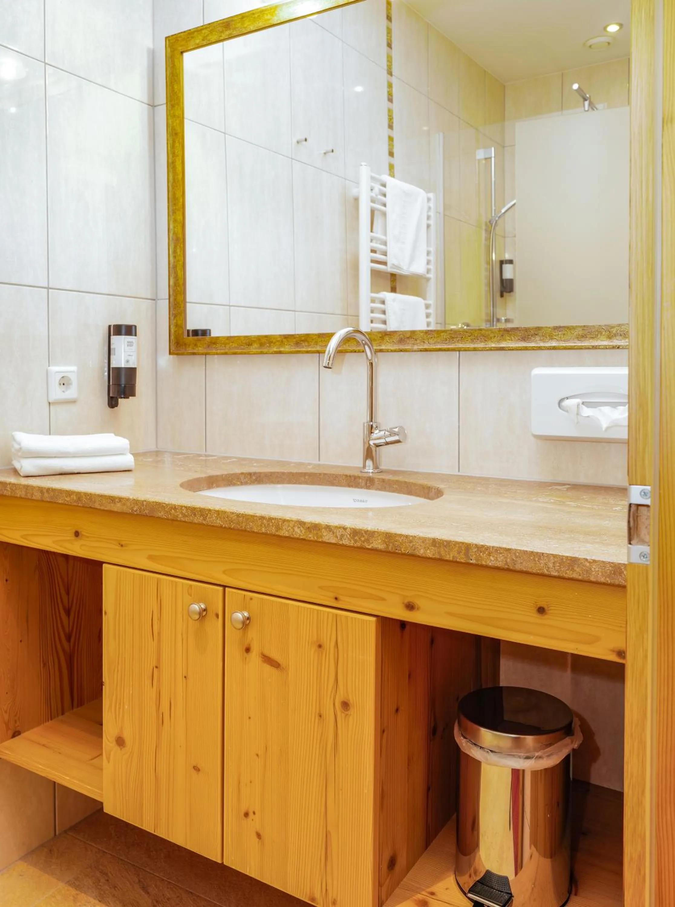 Bathroom in Alpenresort Fluchthorn