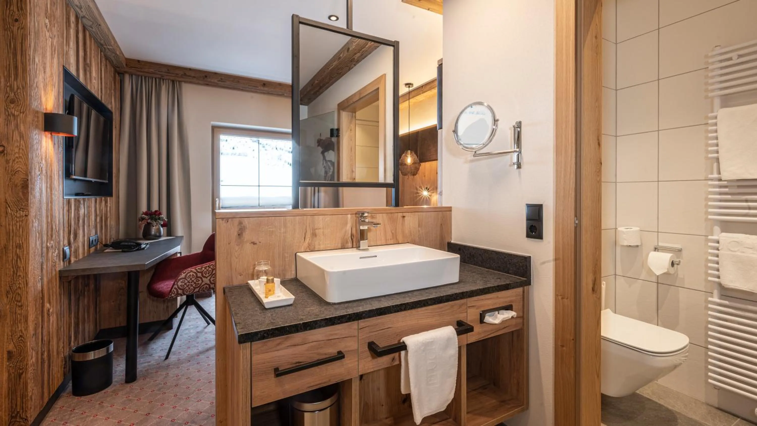 Photo of the whole room in Alpenresort Fluchthorn