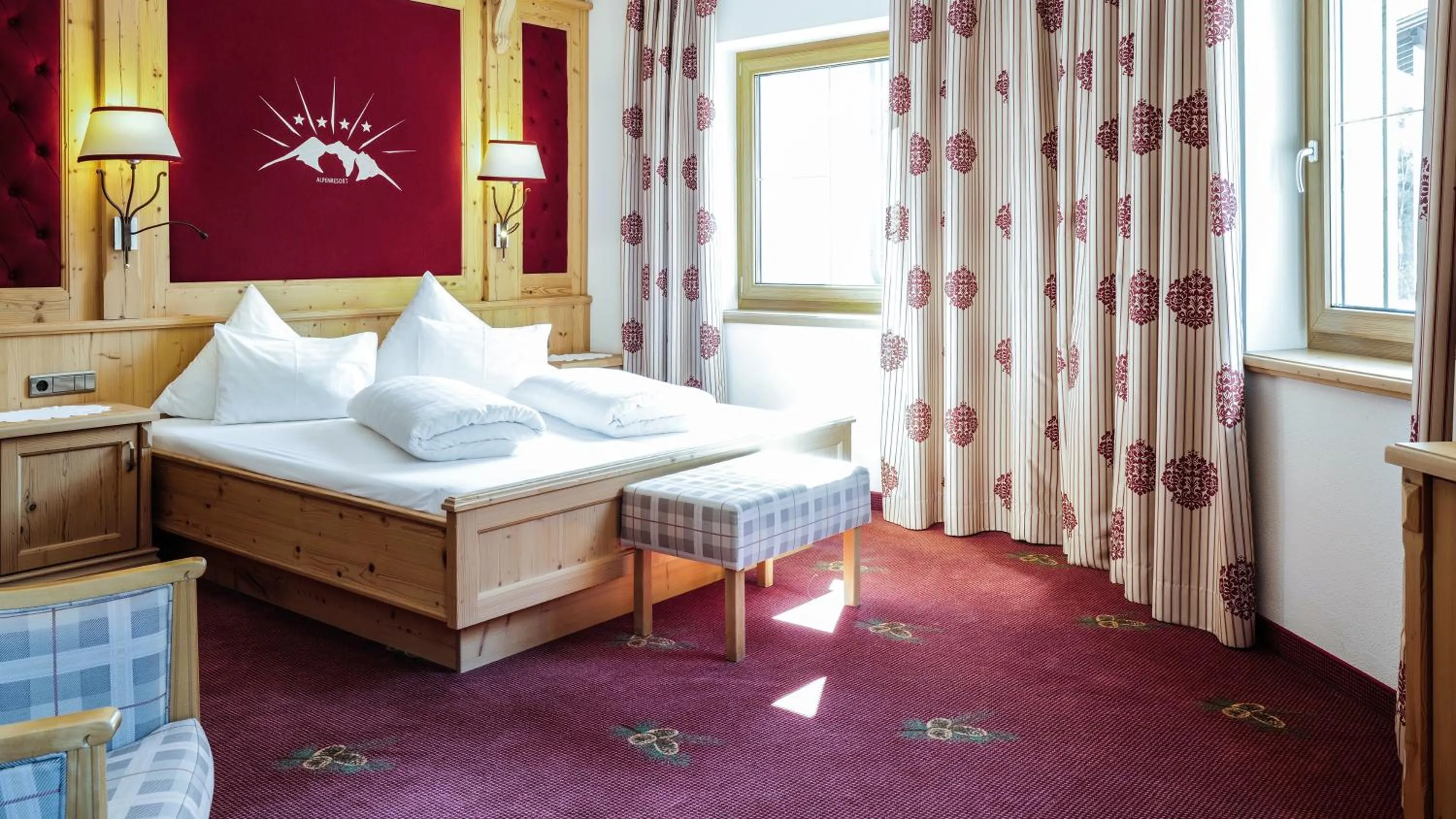 Bed in Alpenresort Fluchthorn