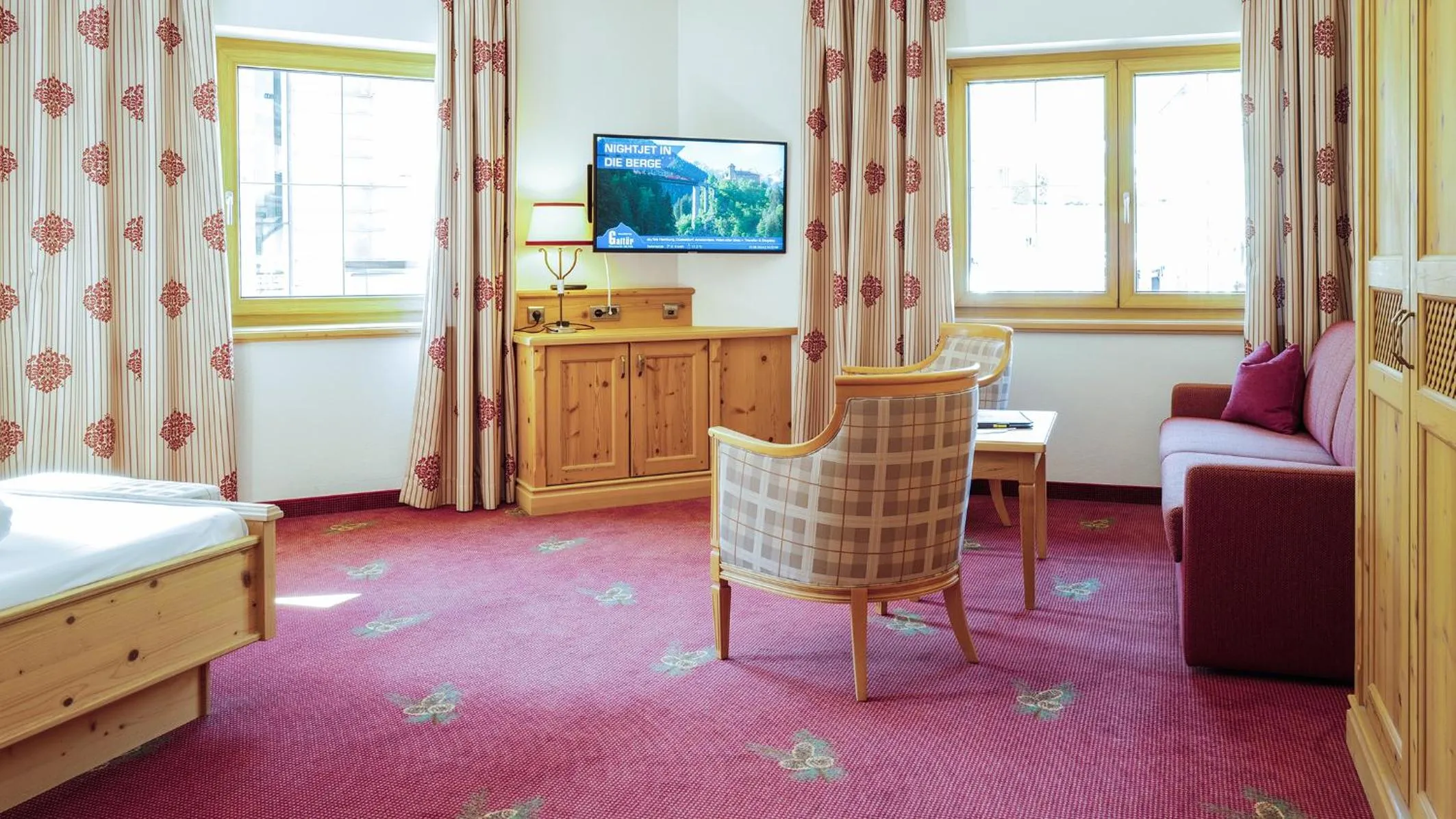 TV and multimedia in Alpenresort Fluchthorn