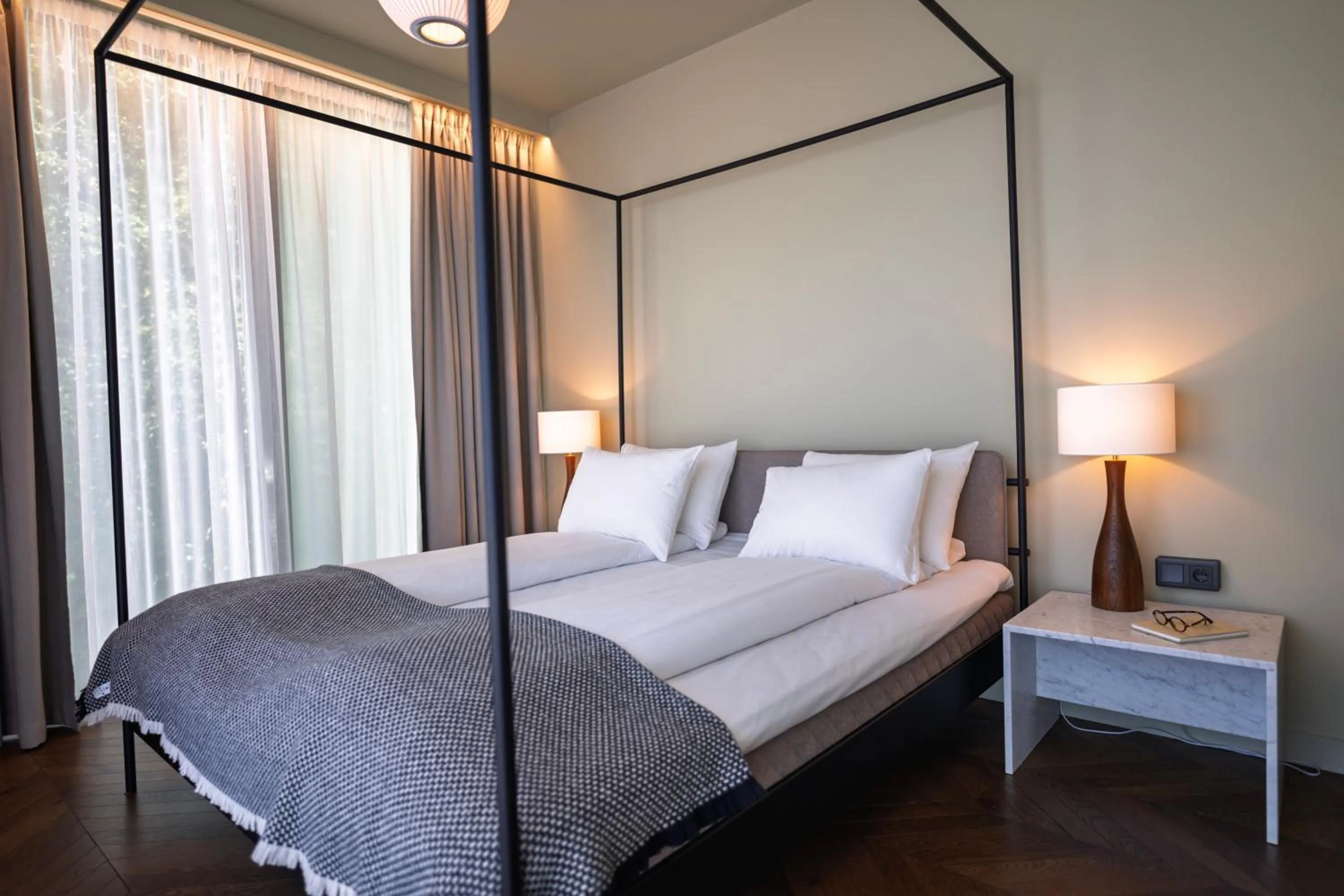 Bed in Grand Hotel Terminus