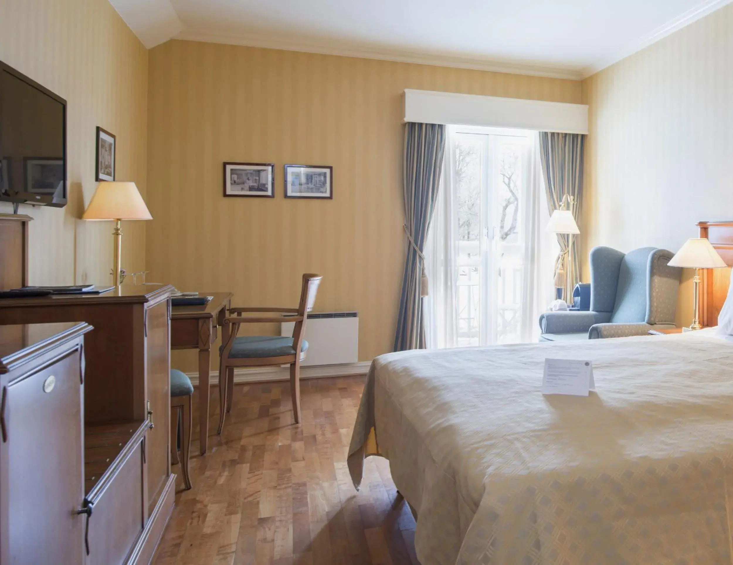 Standard Double Room in Losby Gods Manor Standard Double Room in Losby Gods Manor