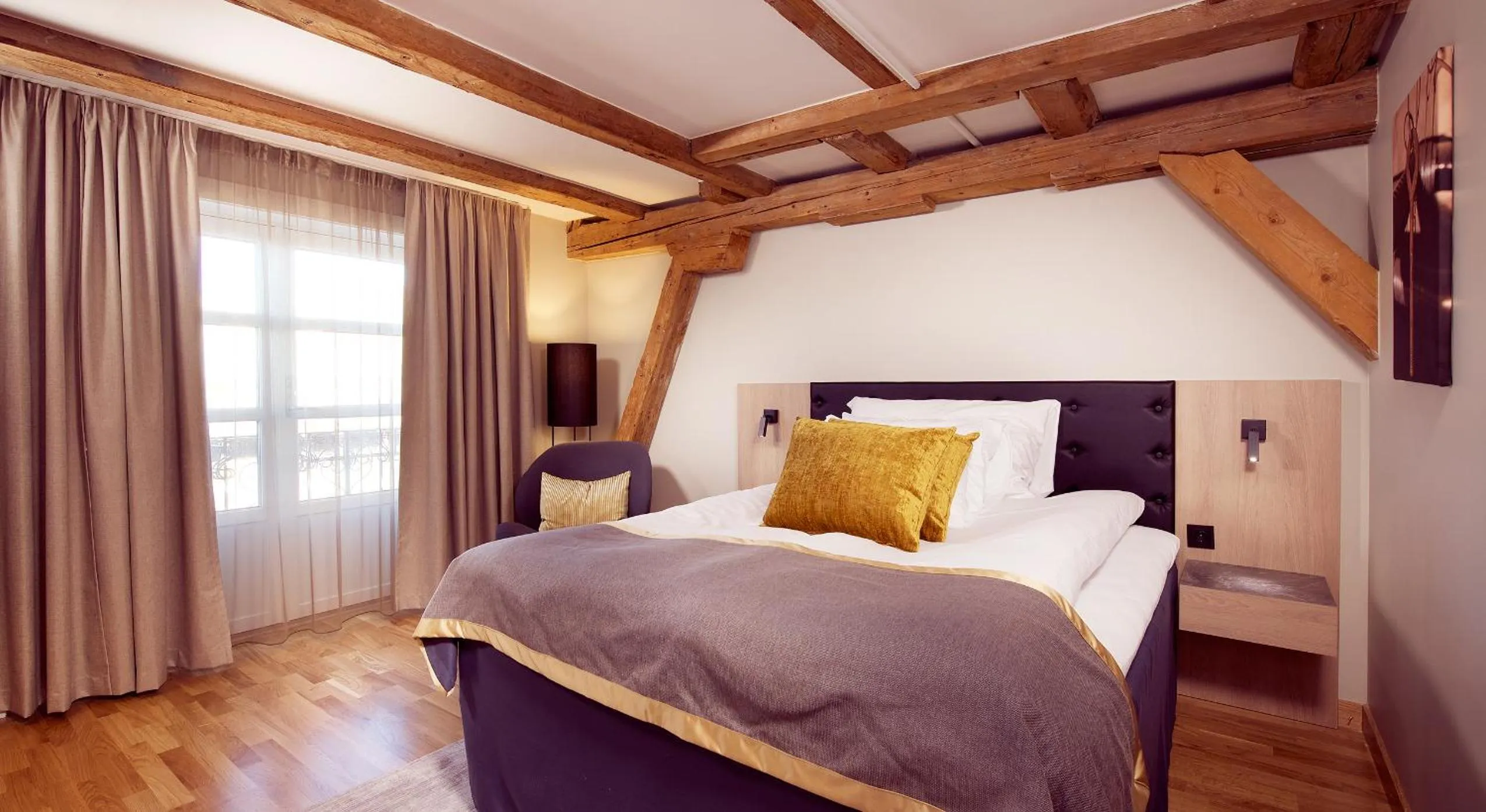 Bed in Home Hotel Bryggeparken