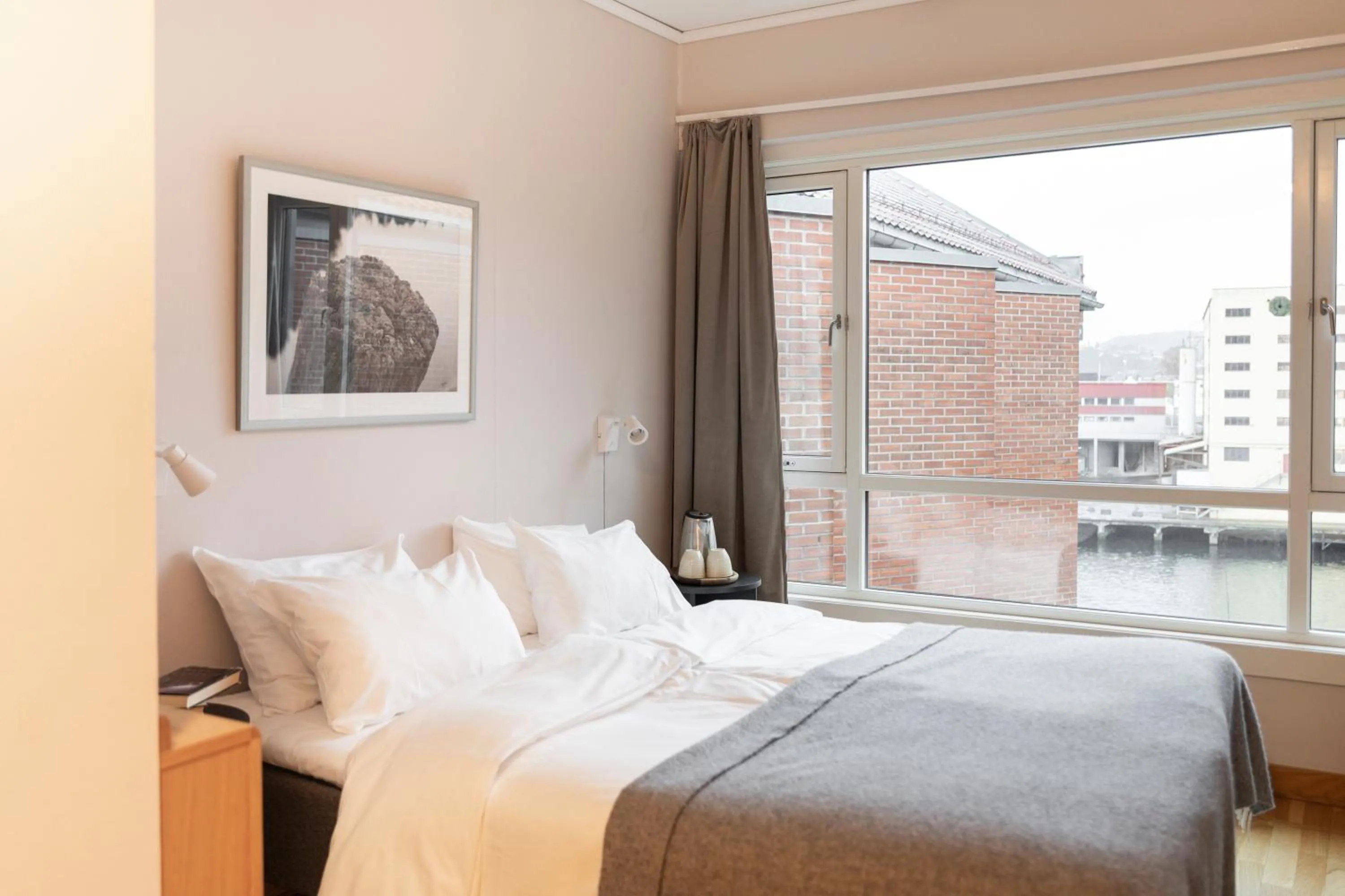 Bedroom, Bed in Home Hotel Bryggeparken