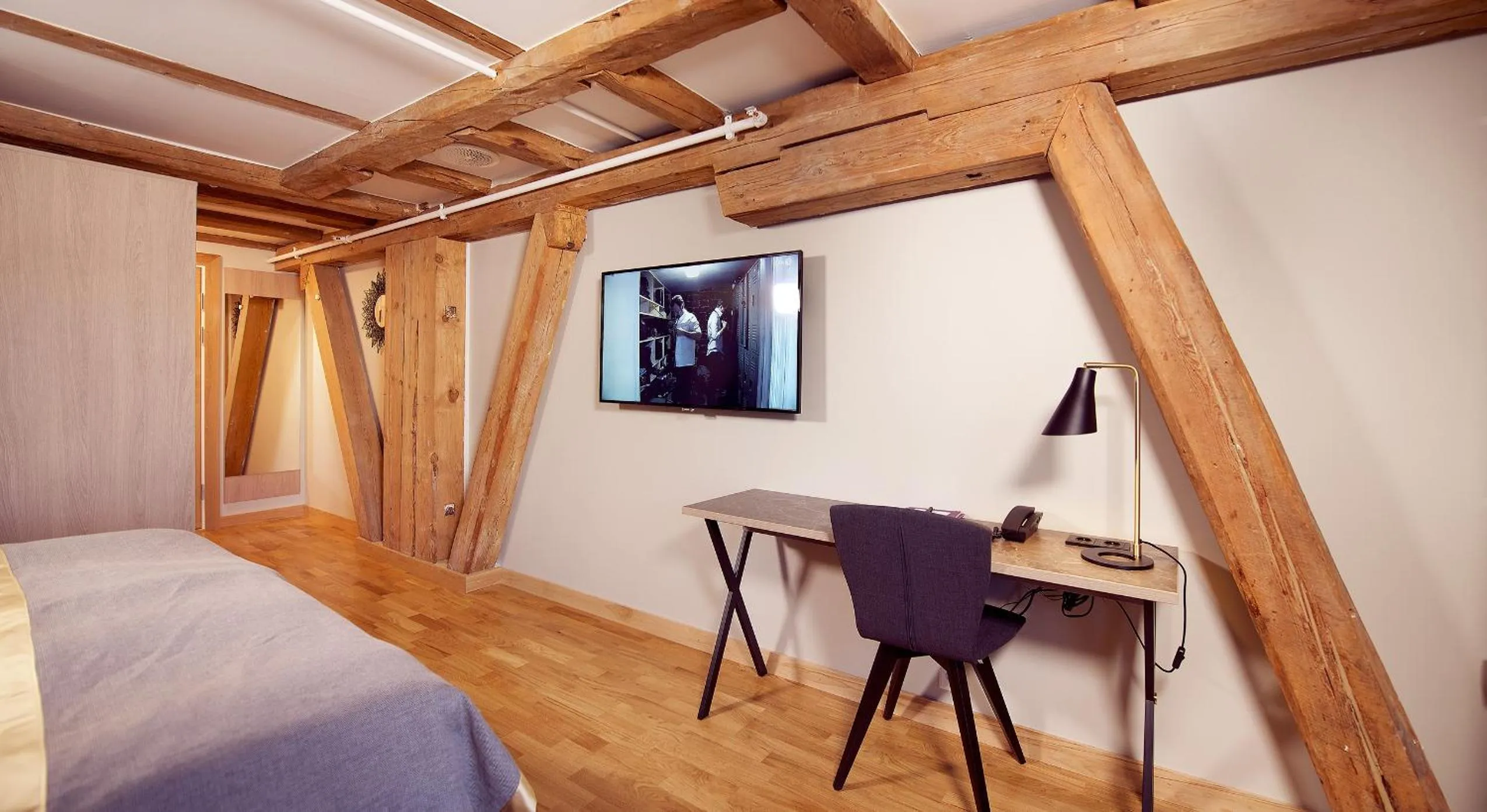 Bed in Home Hotel Bryggeparken