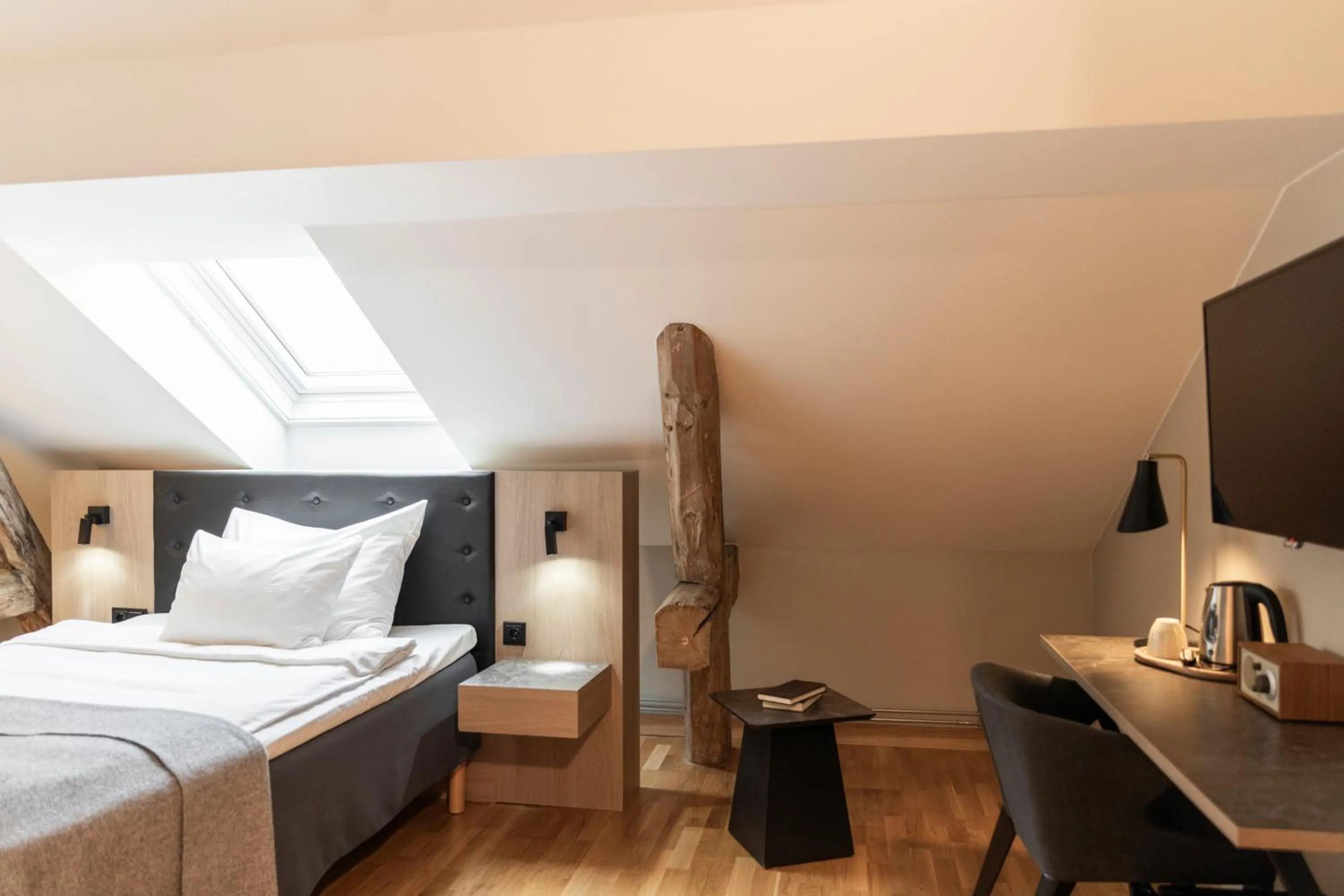 Bed in Home Hotel Bryggeparken