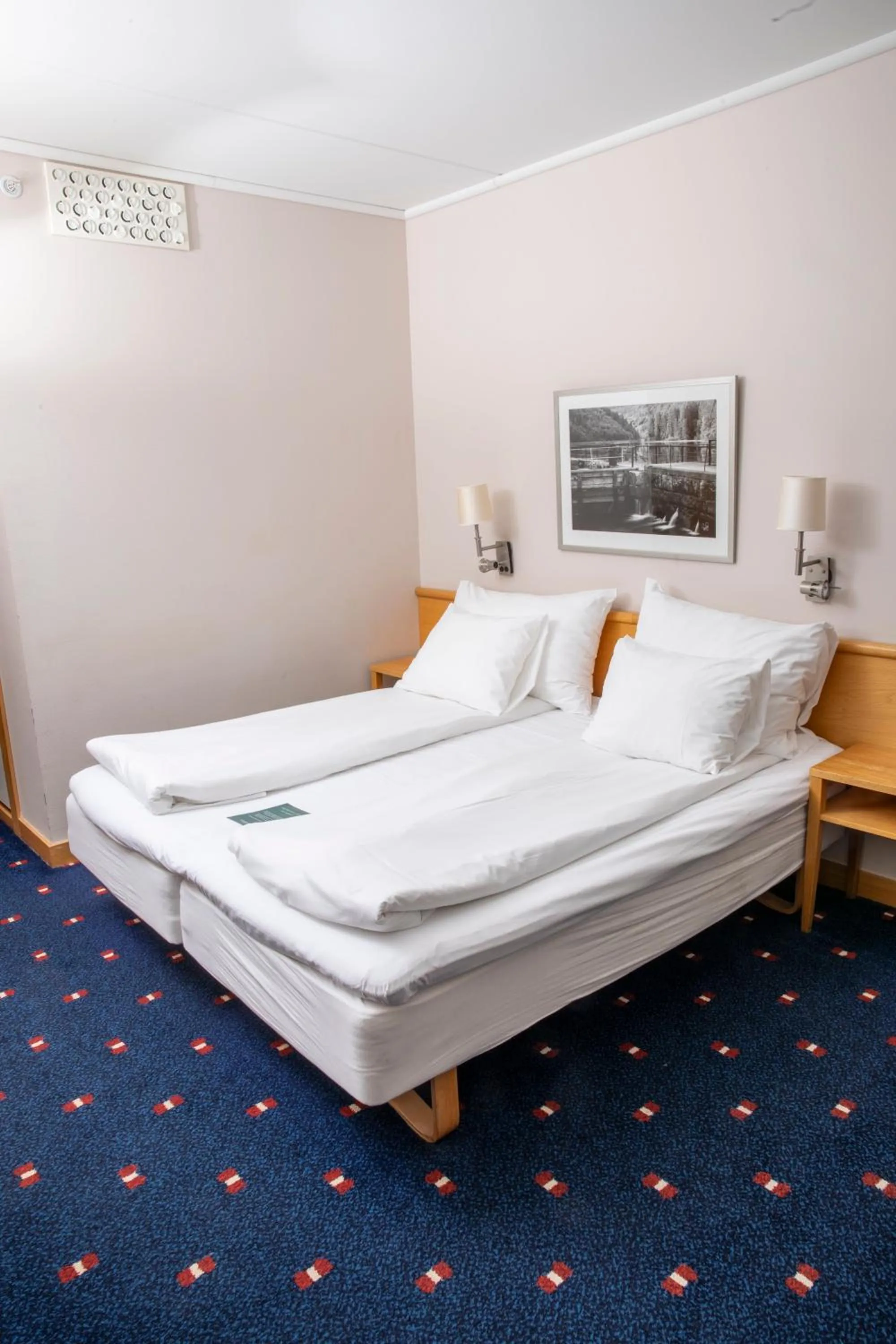 Bed in Home Hotel Bryggeparken