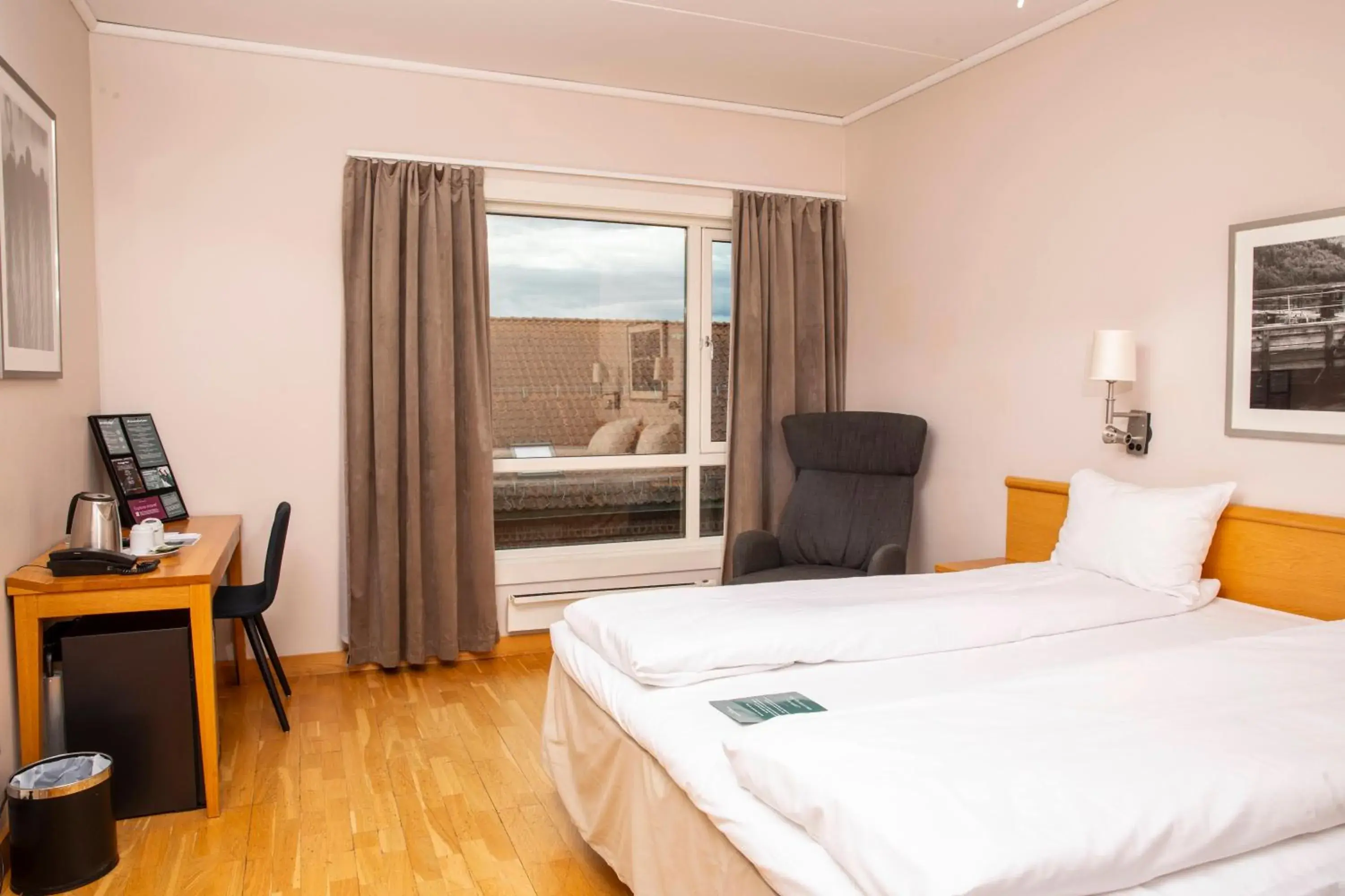 Standard Double Room in Clarion Collection Hotel Bryggeparken Standard Double Room in Clarion Collection Hotel Bryggeparken